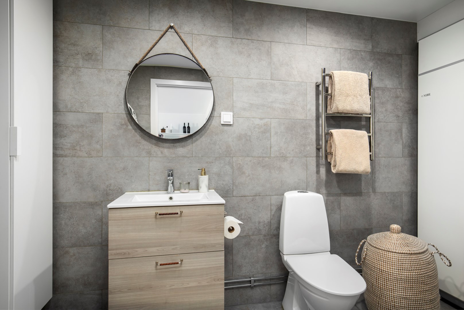 Bostadsbild från Hjortängsvägen 22E, Såld i Björknäs, Nacka