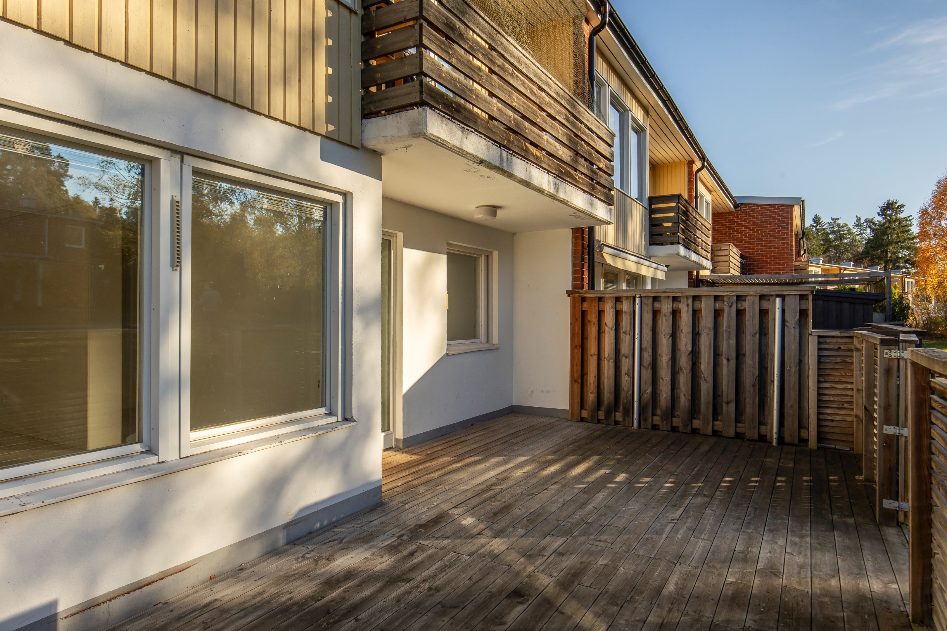 Bostadsbild från Hovvägen 30B, Såld i Hästhagen, Värmdö