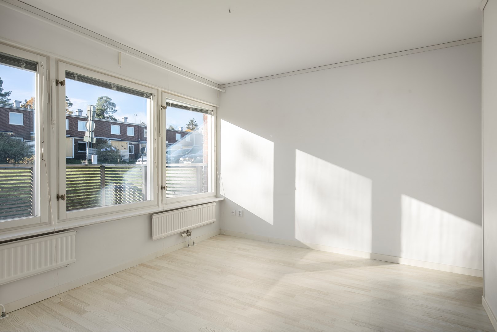 Bostadsbild från Hovvägen 30B, Såld i Hästhagen, Värmdö