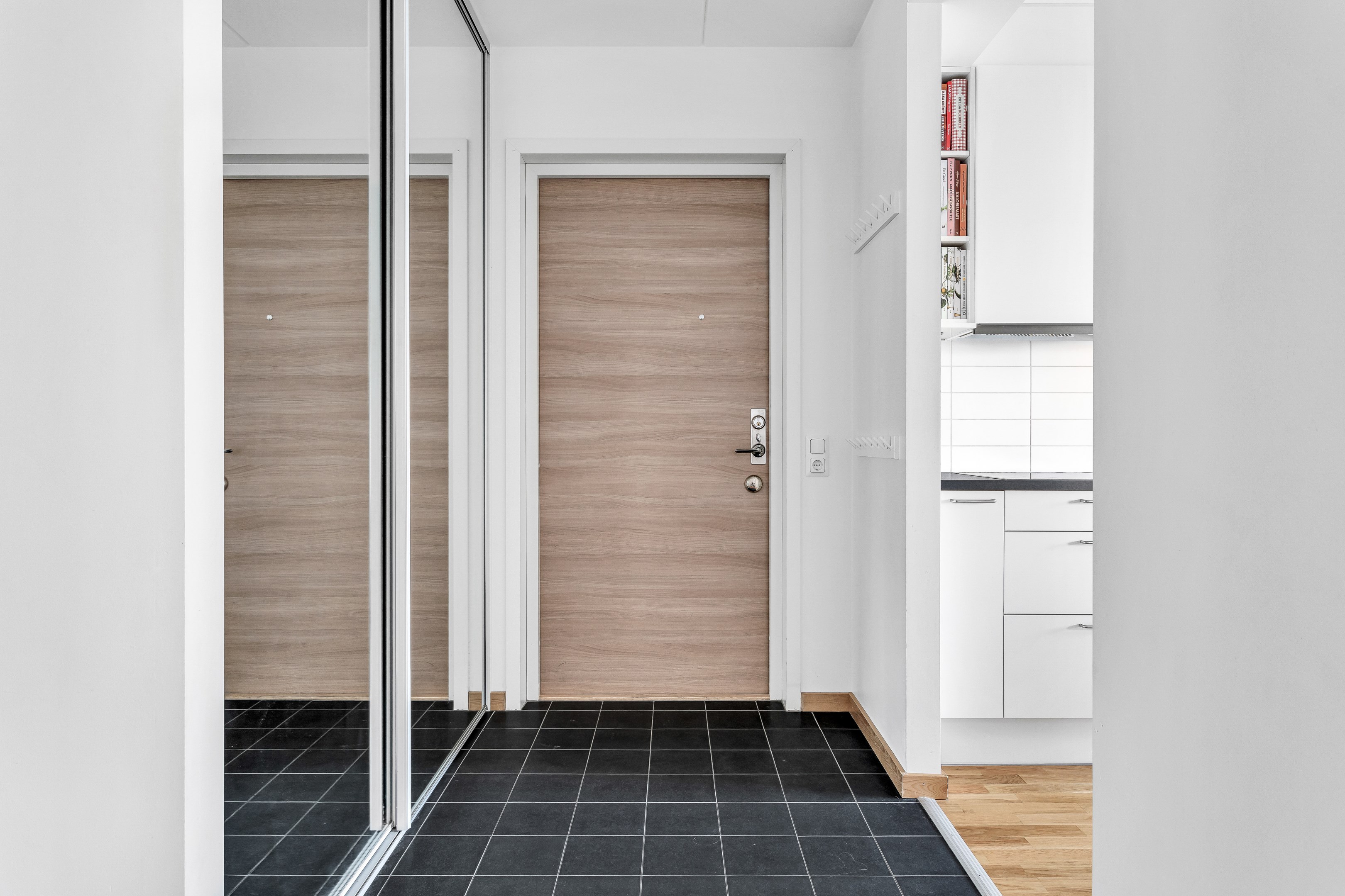 Bostadsbild från Magasinsgatan 9C, Såld i Kungsängen, Uppsala