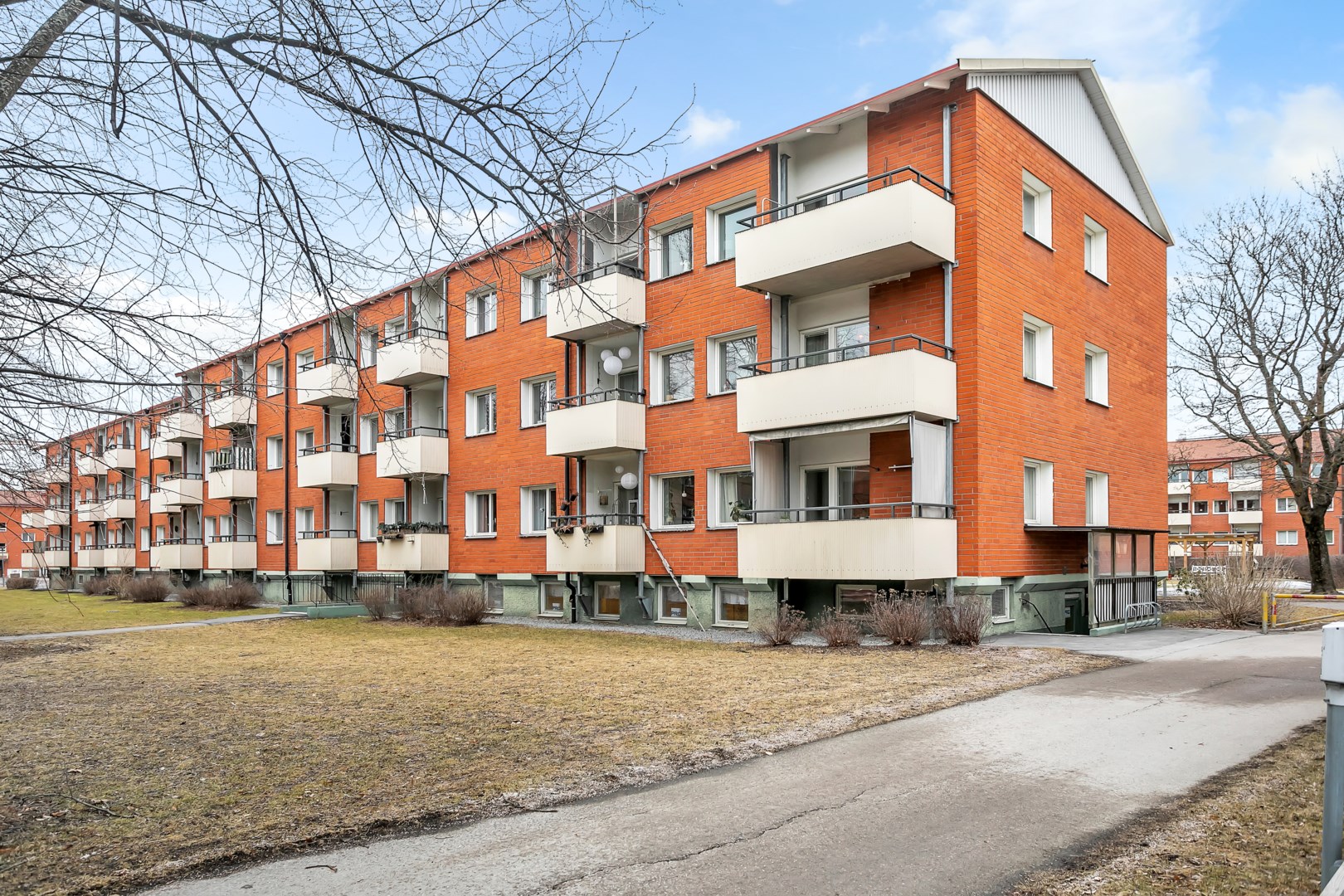 Bostadsbild från Årstagatan 20 D, Såld i Salabacke, Uppsala