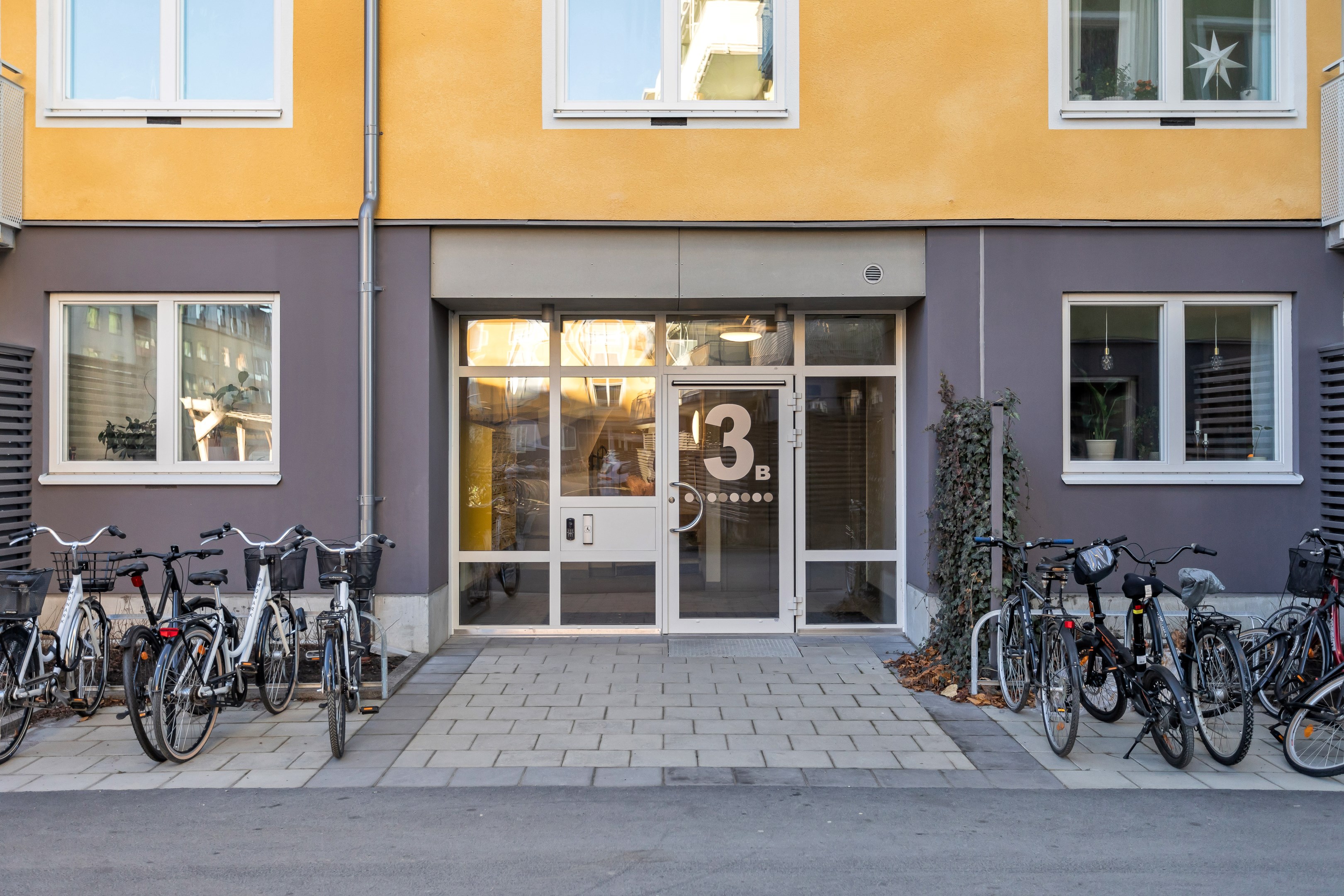 Bostadsbild från Kantorsgatan 3B, Till salu i Kapellgärdet, Uppsala