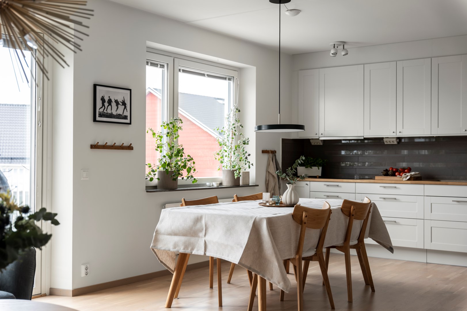 Bostadsbild från Hedenströms väg 13, 5 tr, Såld i Tollare, Nacka