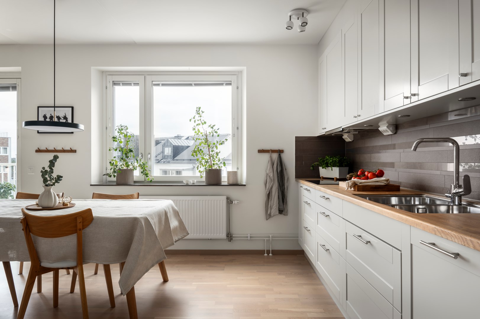 Bostadsbild från Hedenströms väg 13, 5 tr, Såld i Tollare, Nacka