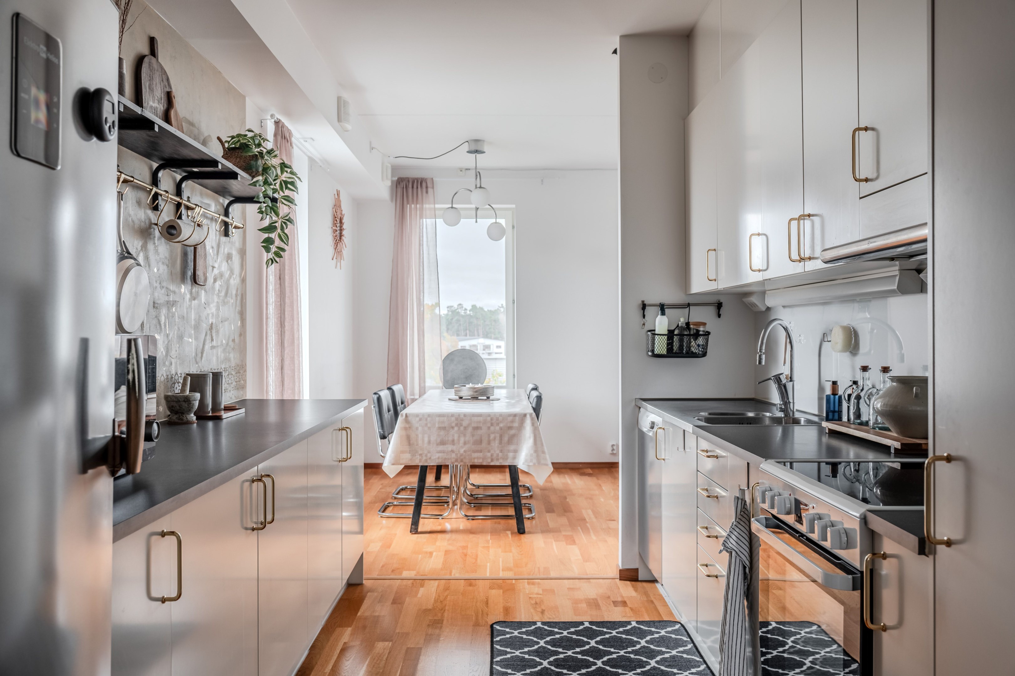 Bostadsbild från Herrhagsvägen 195, Såld i Herrhagen, Uppsala