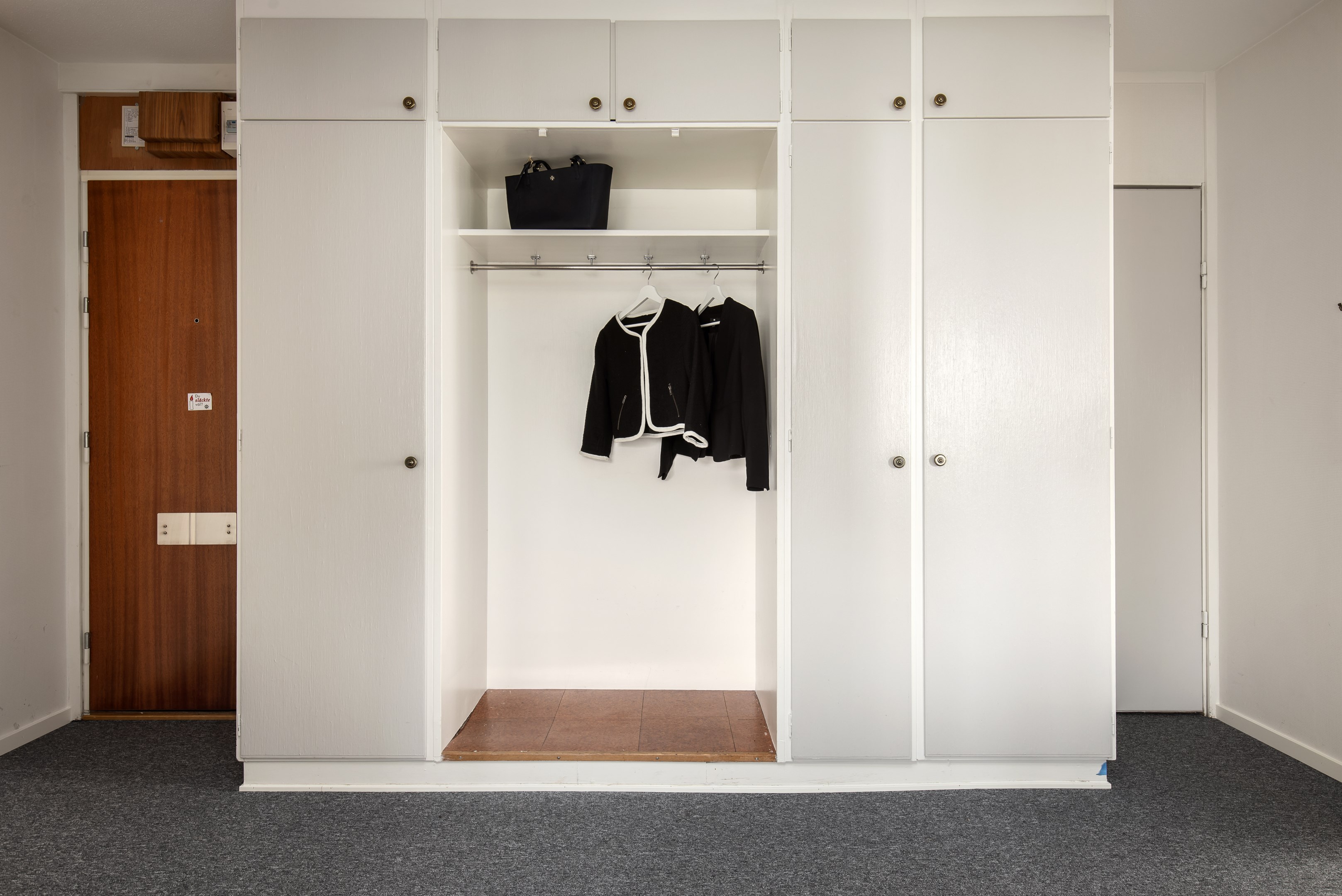 Bostadsbild från Gamla Värmdövägen 4, 6tr, Såld i Finntorp, Nacka