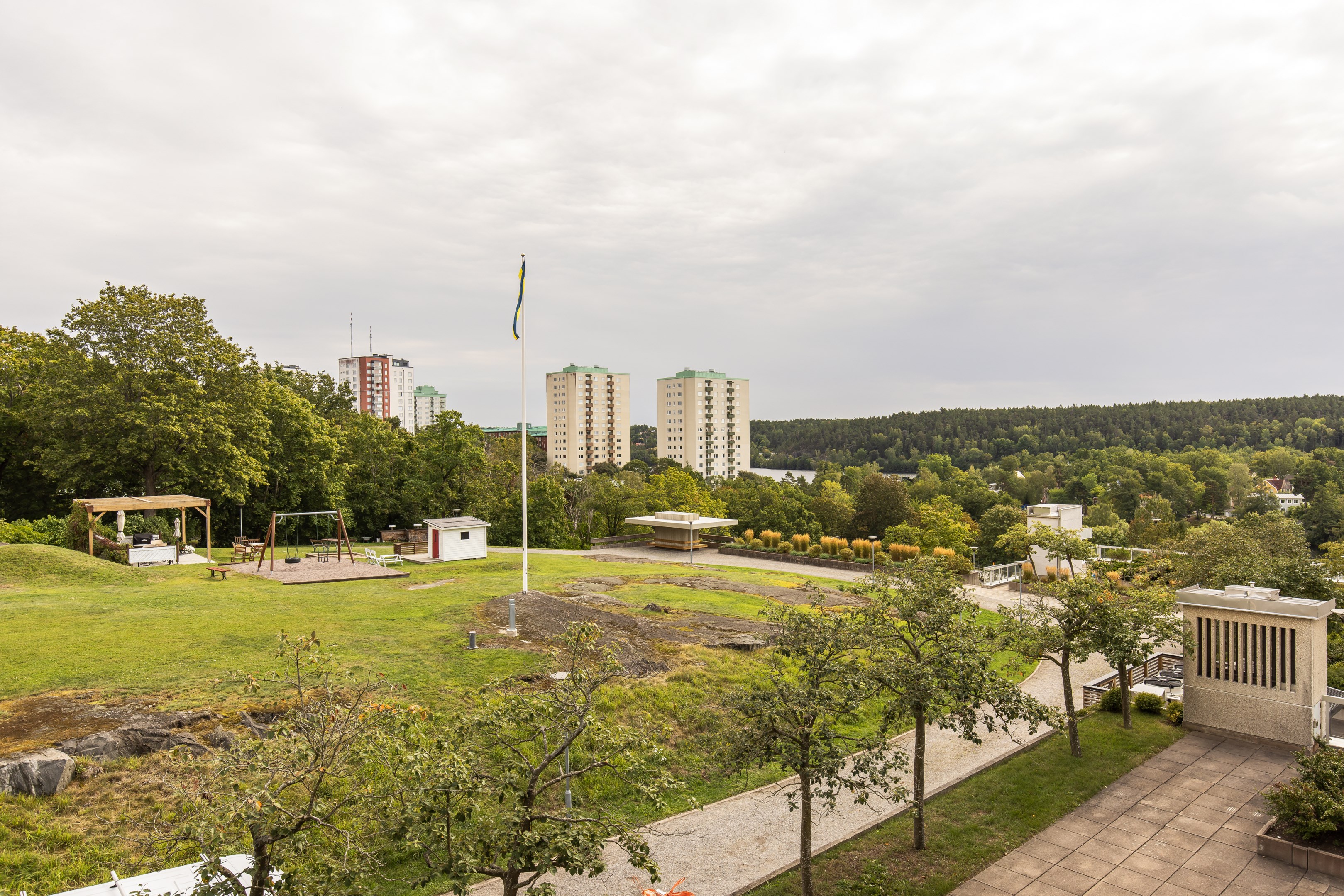 Bostadsbild från Gamla Värmdövägen 4, 6tr, Såld i Finntorp, Nacka