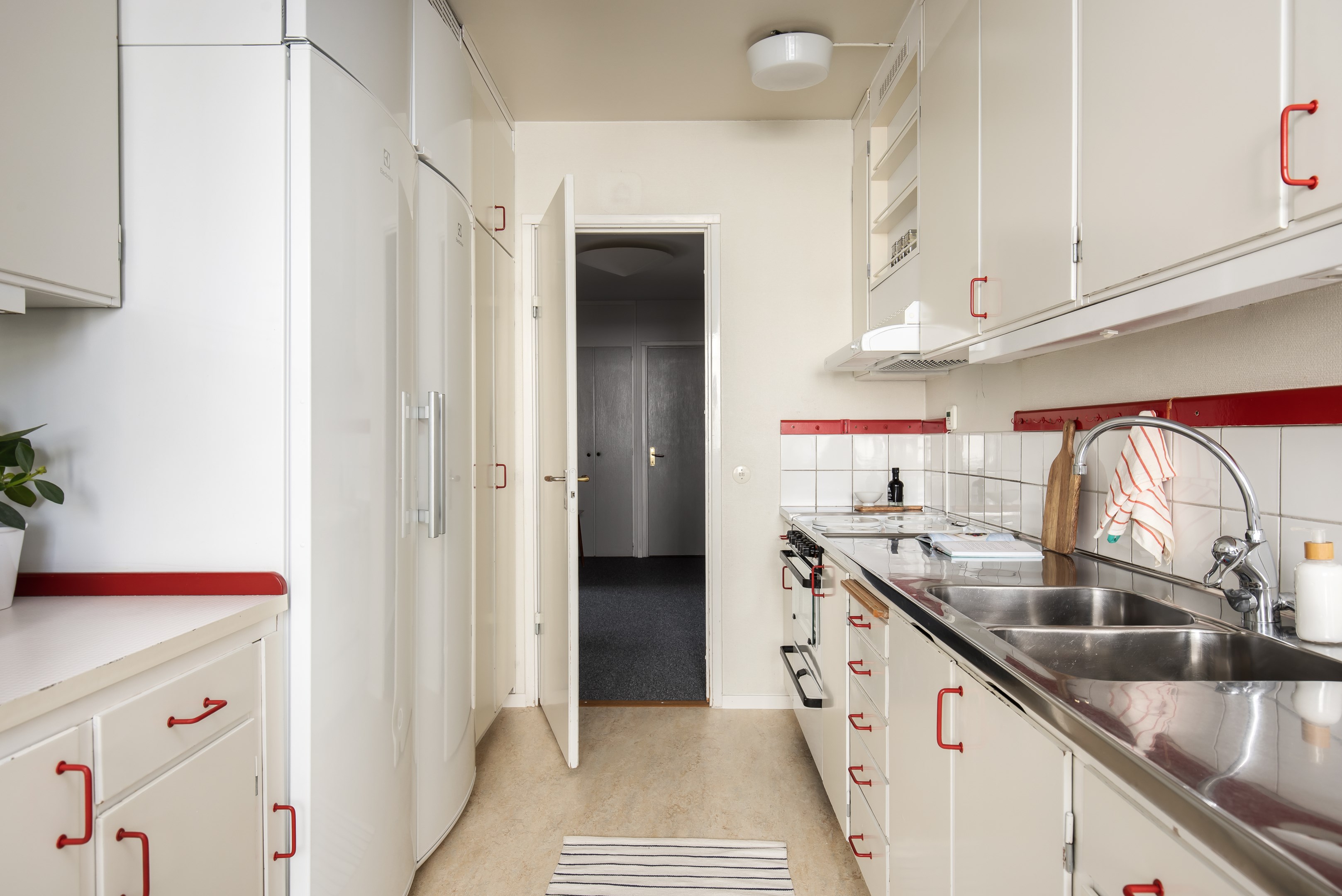 Bostadsbild från Gamla Värmdövägen 4, 6tr, Såld i Finntorp, Nacka