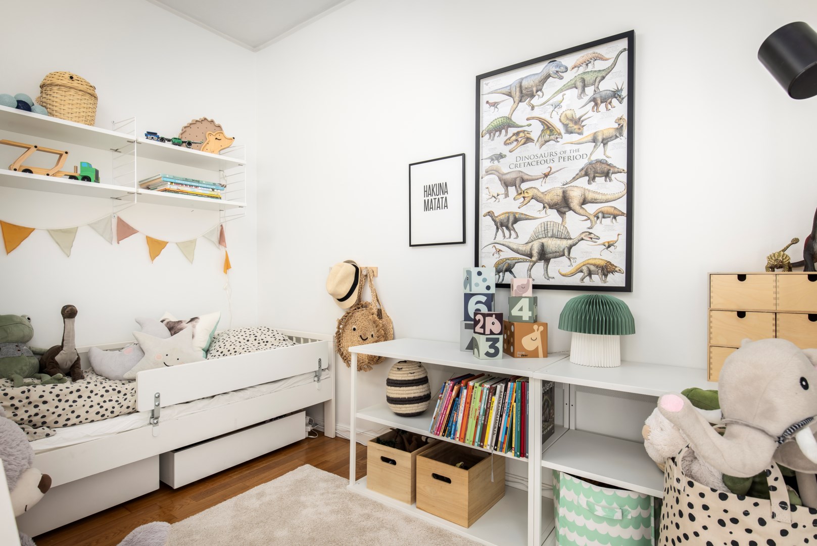 Bostadsbild från Beckasinvägen 33, Såld i Saltängen, Nacka