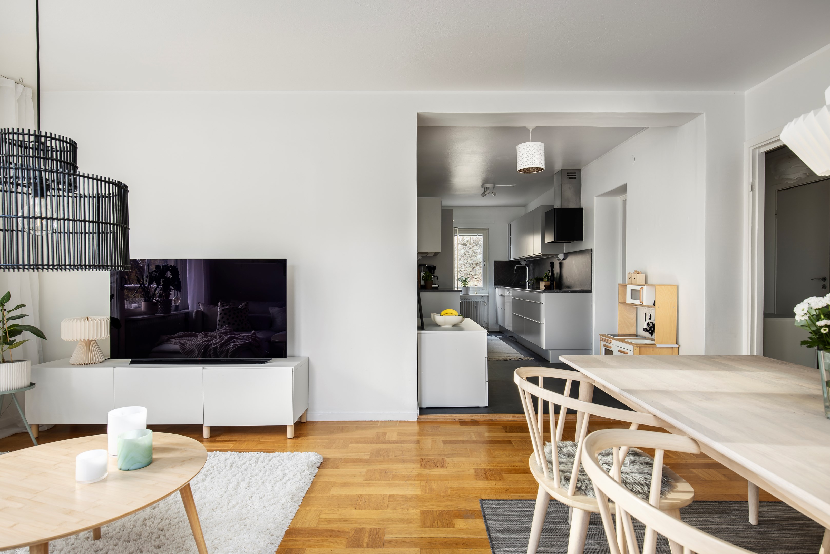 Bostadsbild från Beckasinvägen 33, Såld i Saltängen, Nacka