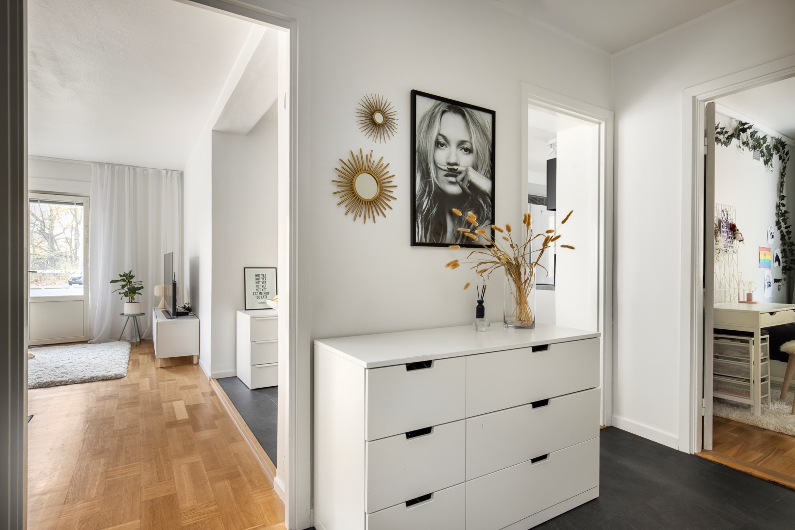 Bostadsbild från Beckasinvägen 33, Såld i Saltängen, Nacka