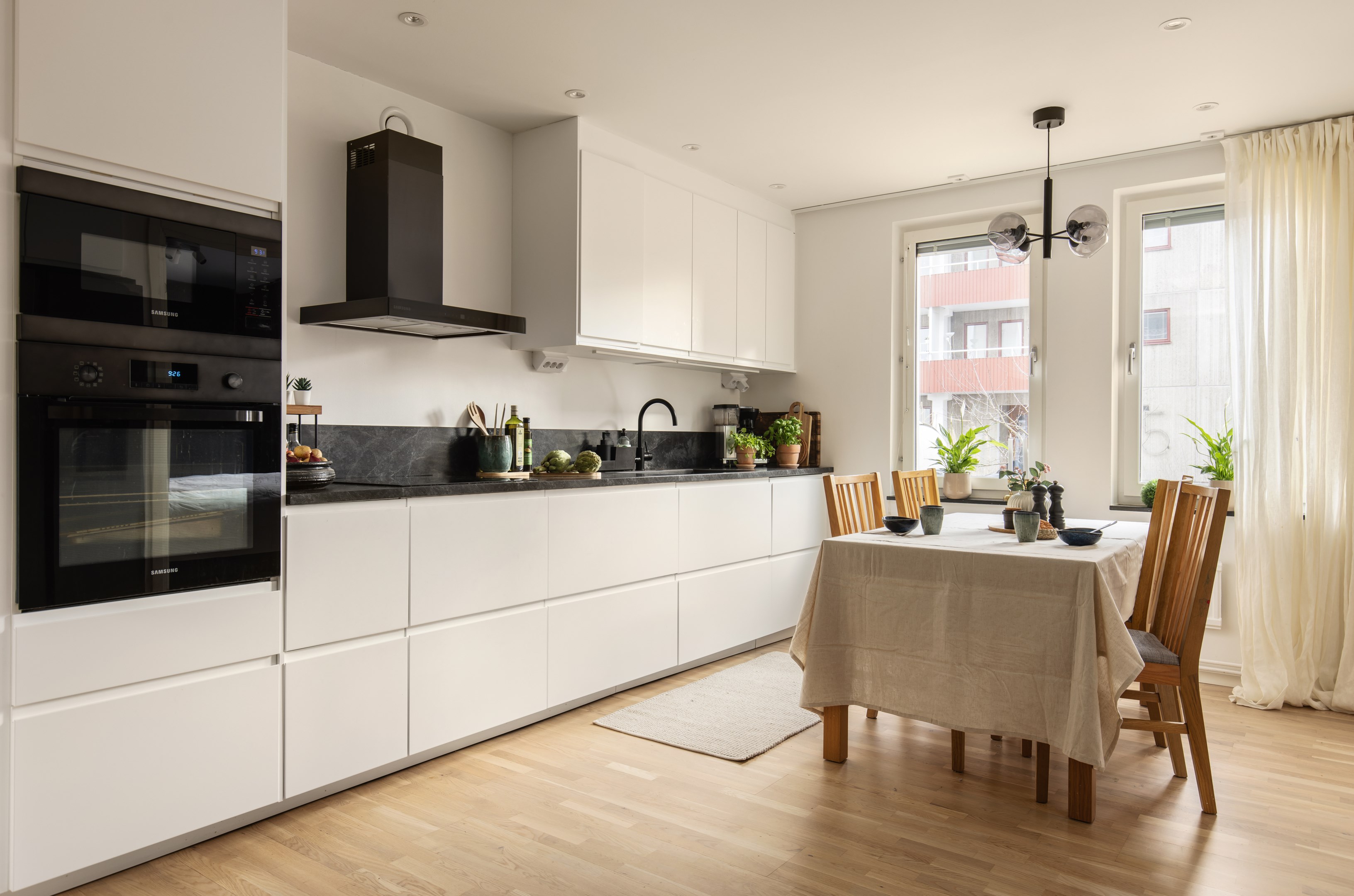 Bostadsbild från Skarpövägen 33, Till salu i Västra Orminge, Nacka