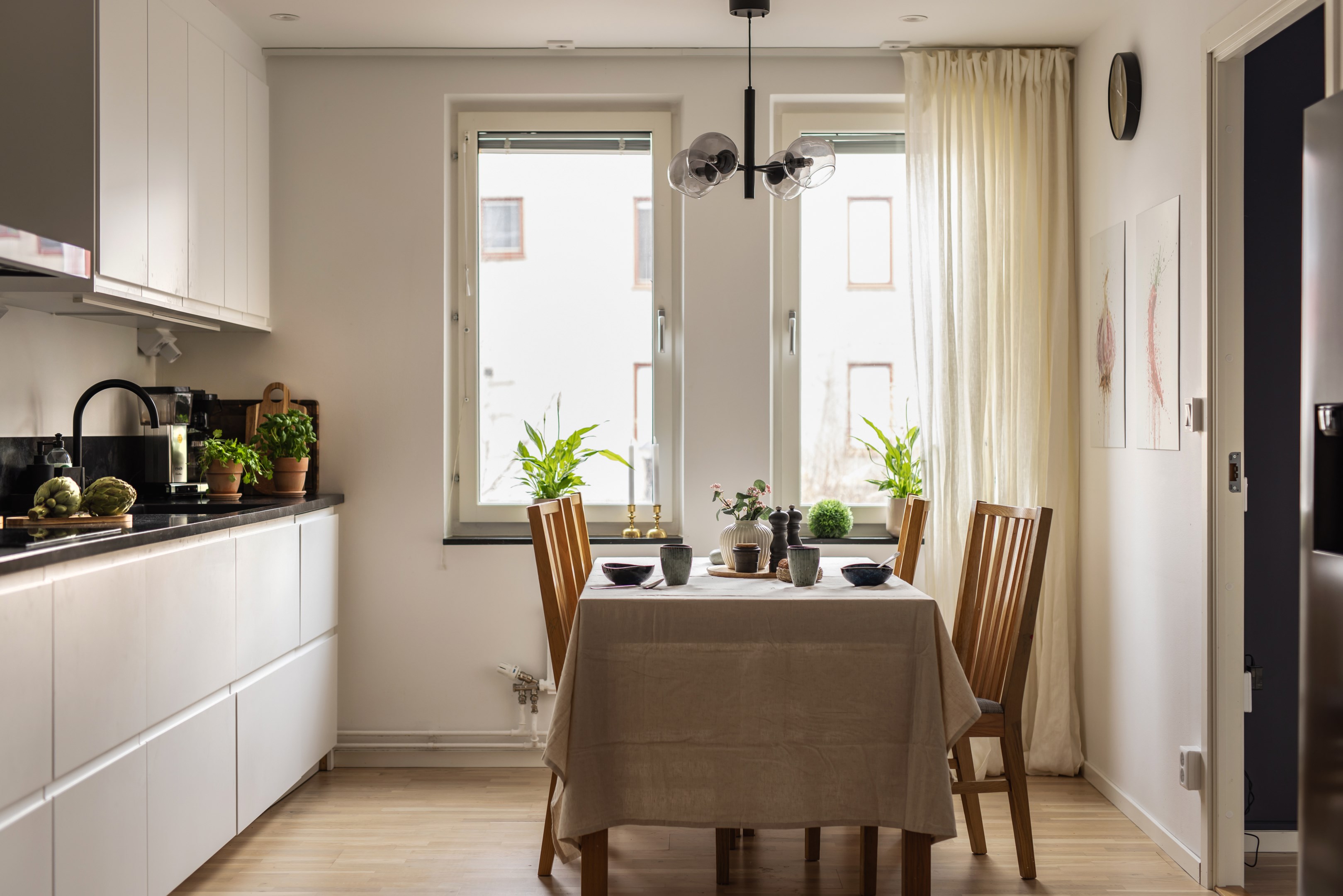 Bostadsbild från Skarpövägen 33, Till salu i Västra Orminge, Nacka