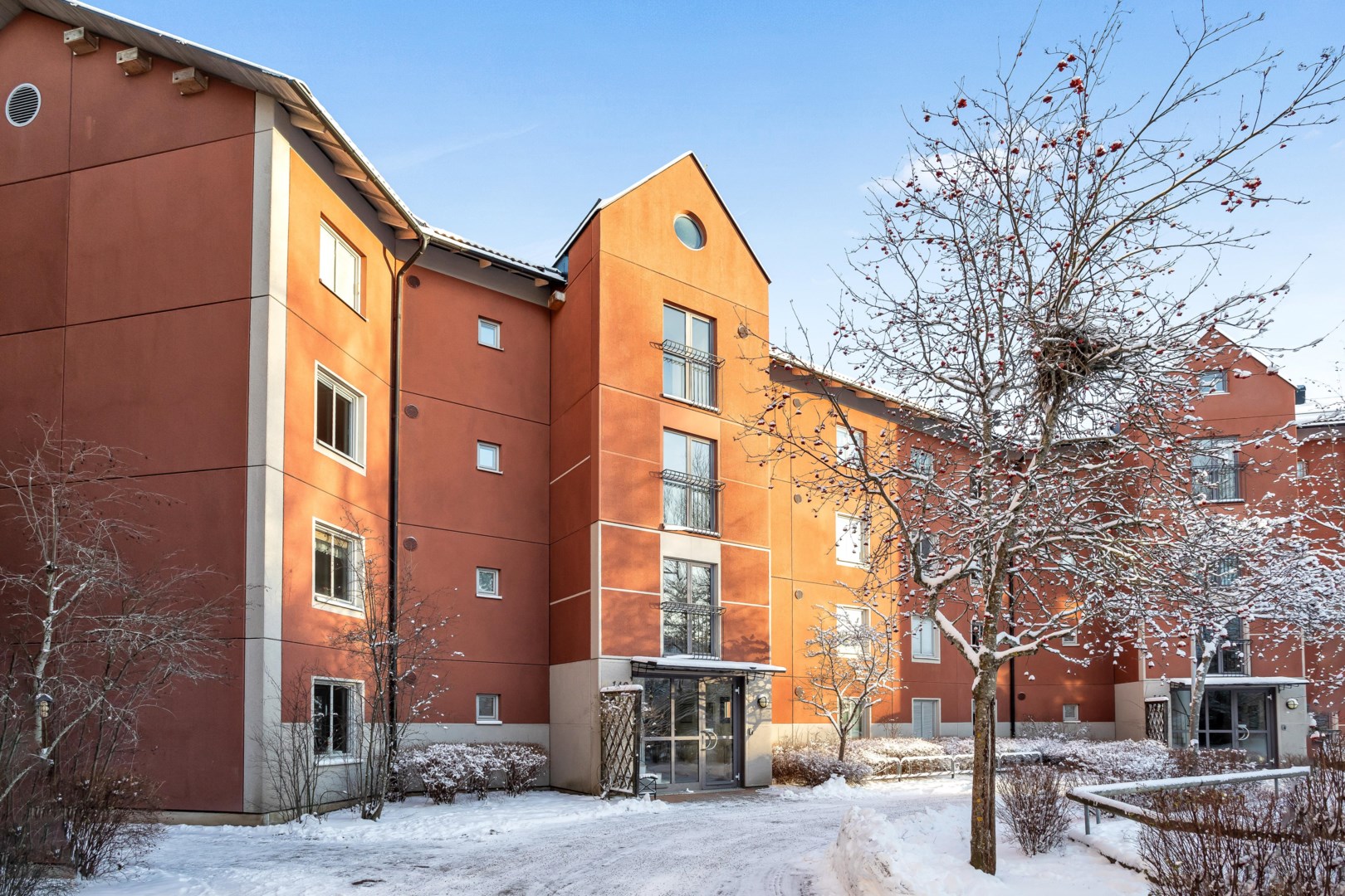 Bostadsbild från Eksätravägen 142, Såld i Södra Gottsunda, Uppsala