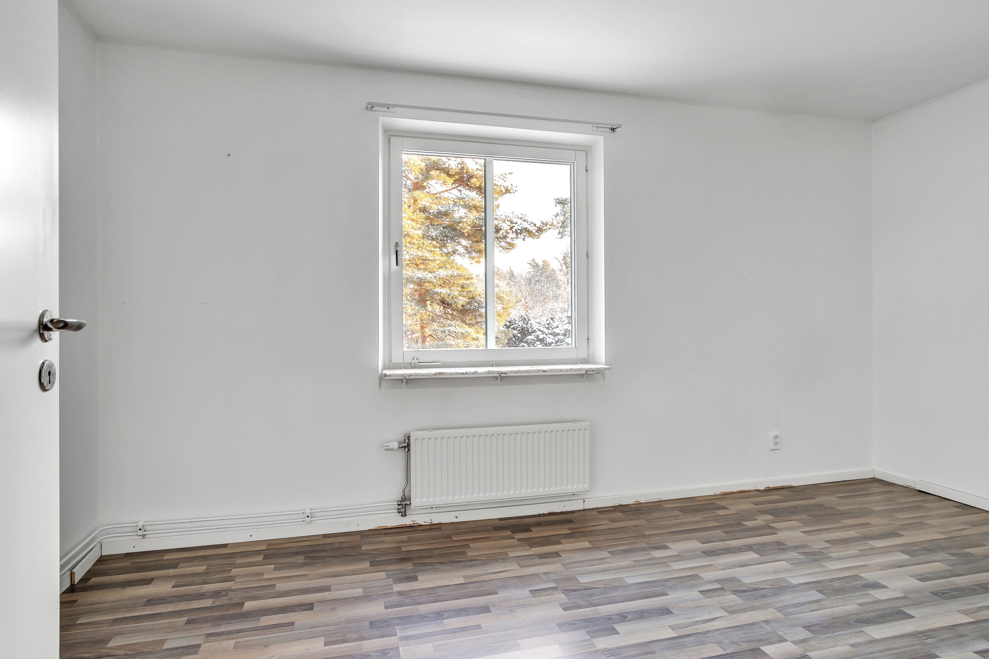 Bostadsbild från Eksätravägen 142, Såld i Södra Gottsunda, Uppsala