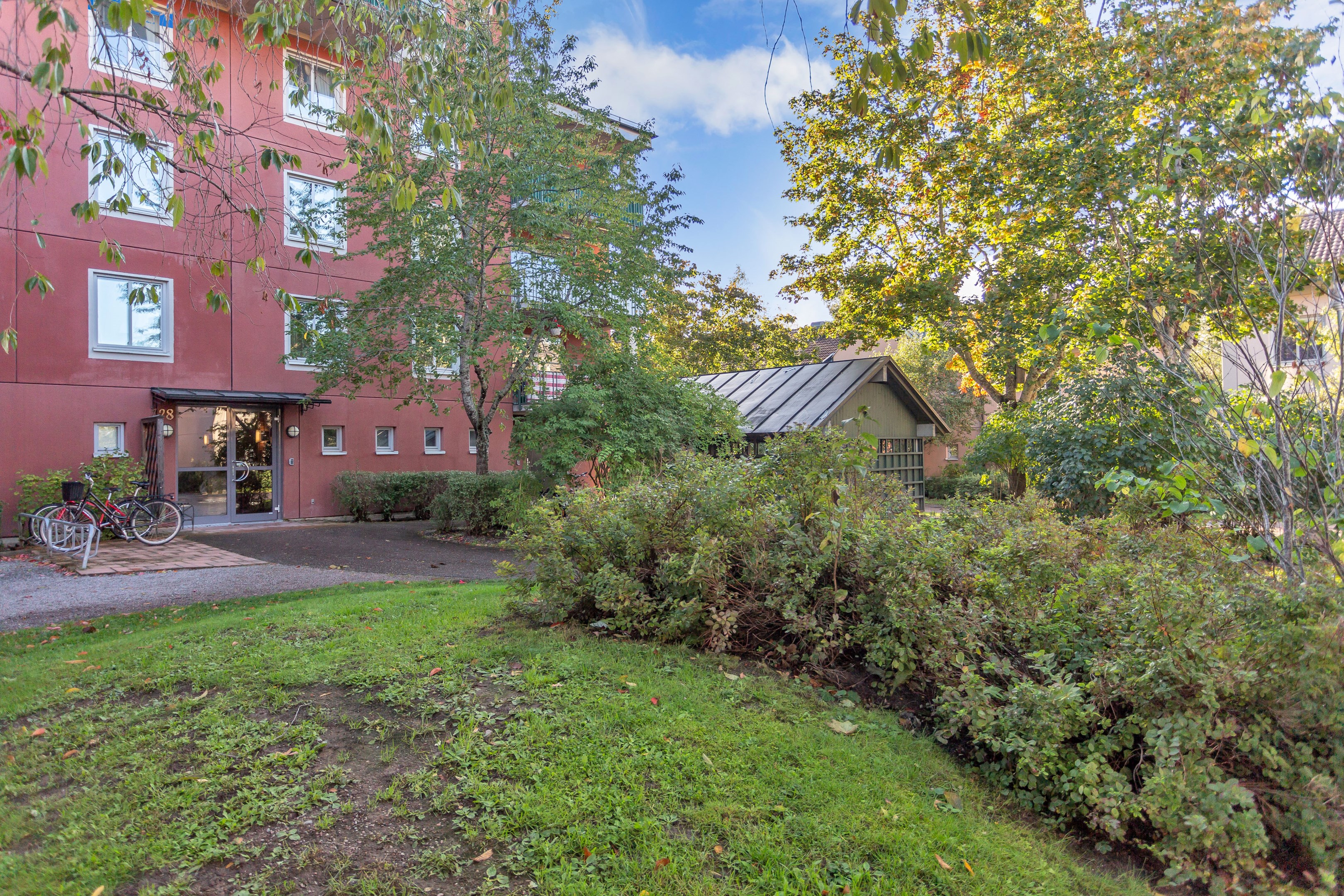 Bostadsbild från Eksätravägen 142, Såld i Södra Gottsunda, Uppsala