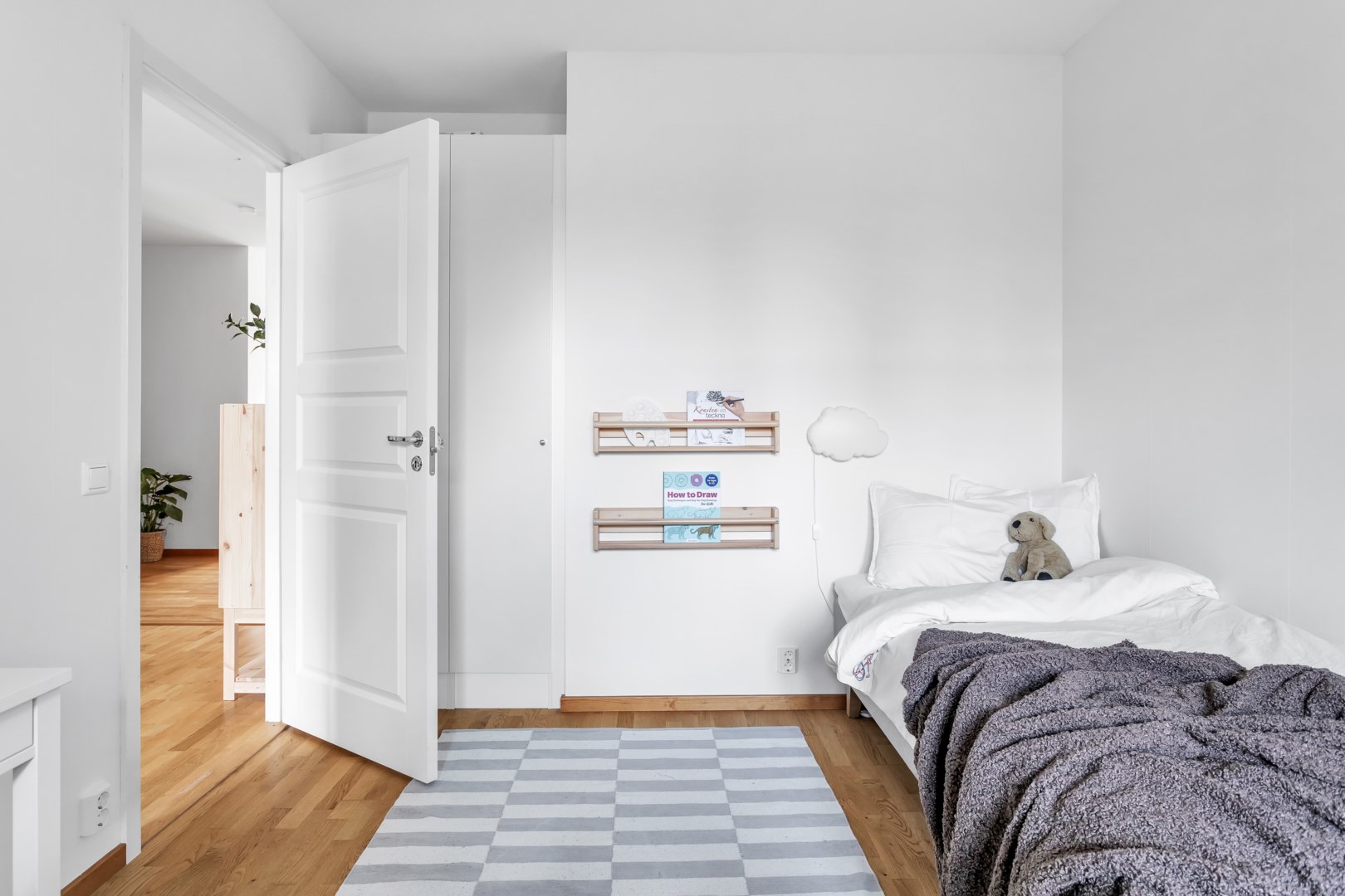 Bostadsbild från Portalgatan 61, Såld i Kapellgärdet, Uppsala