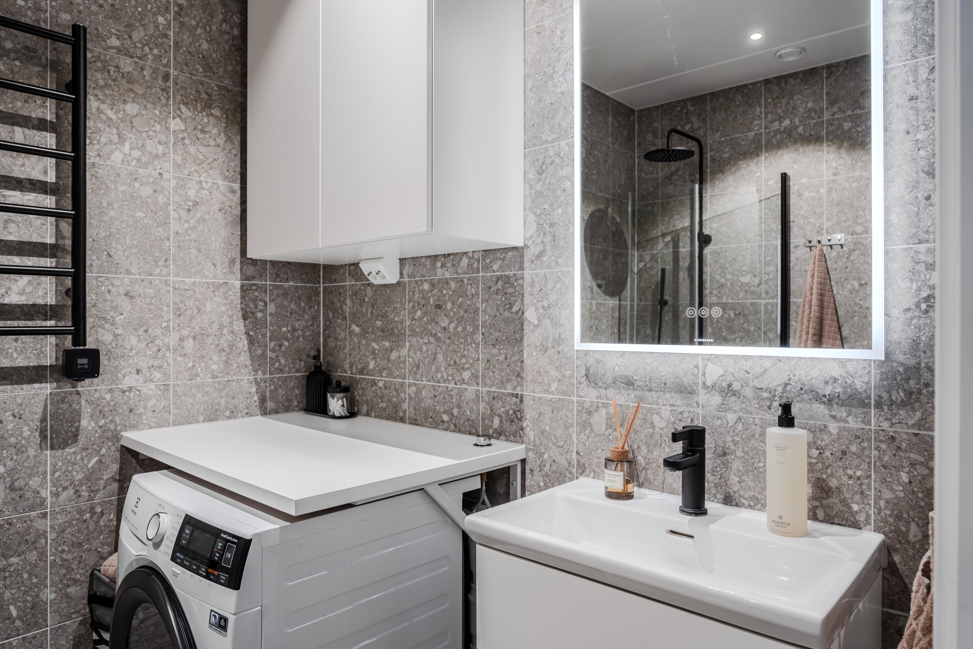 Bostadsbild från Kryddblandargatan 13, Såld i Centrum, Uppsala