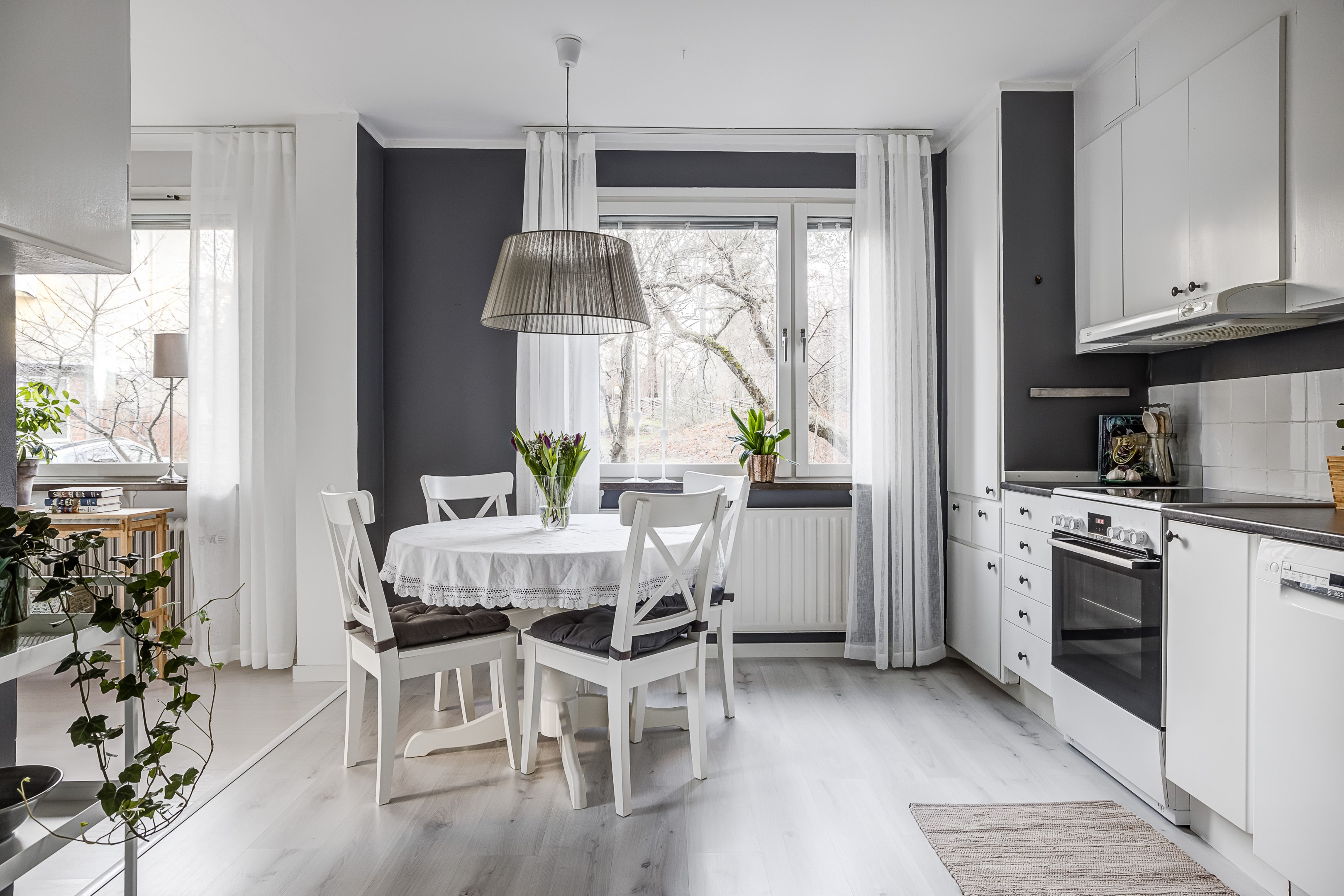 Bostadsbild från Karlsrogatan 81, Såld i Sommarro, Uppsala