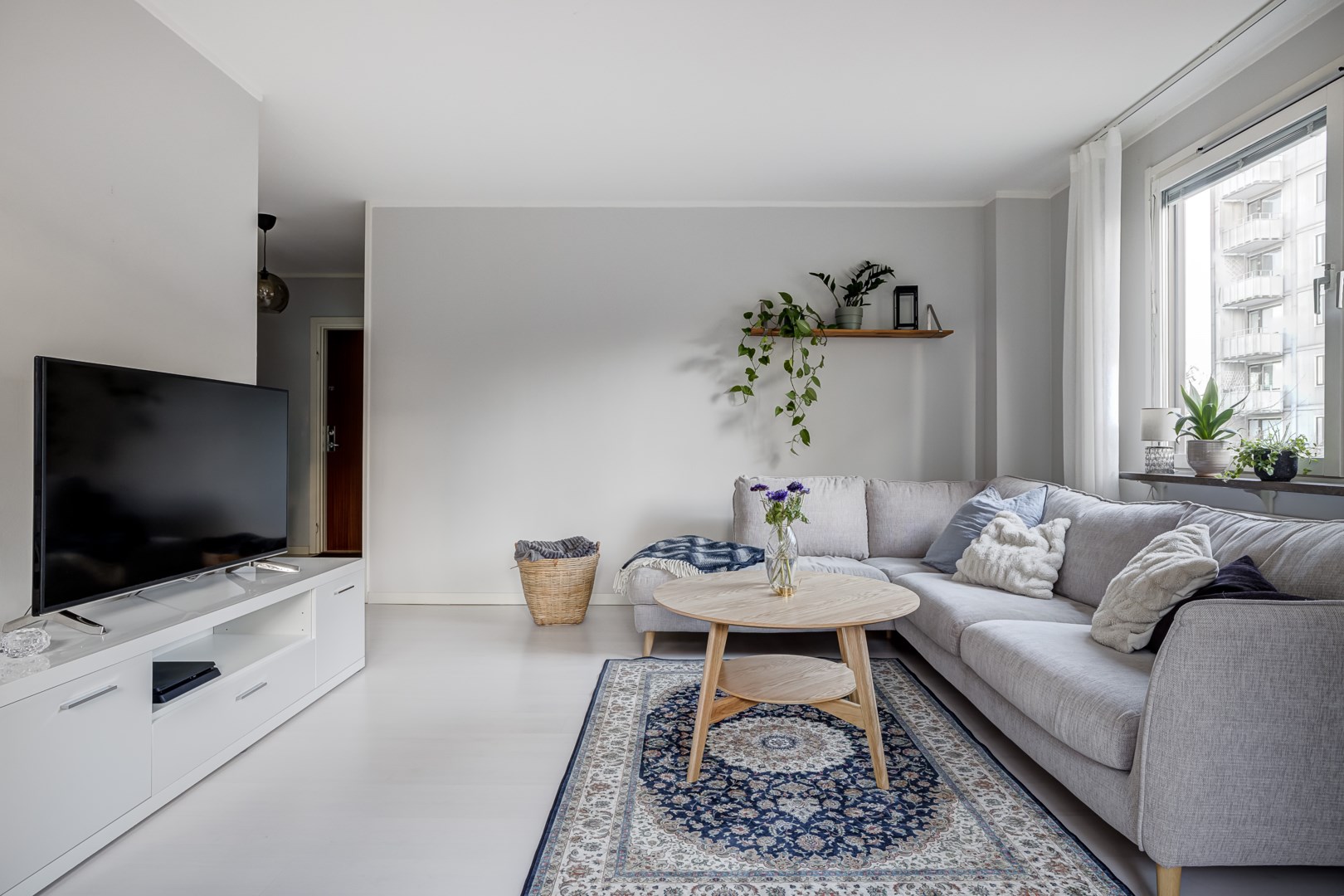 Bostadsbild från Karlsrogatan 81, Såld i Sommarro, Uppsala