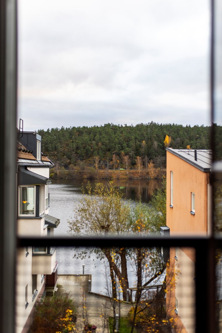 Bostadsbild från Garverigränd 7, Såld i Järla sjö, Nacka