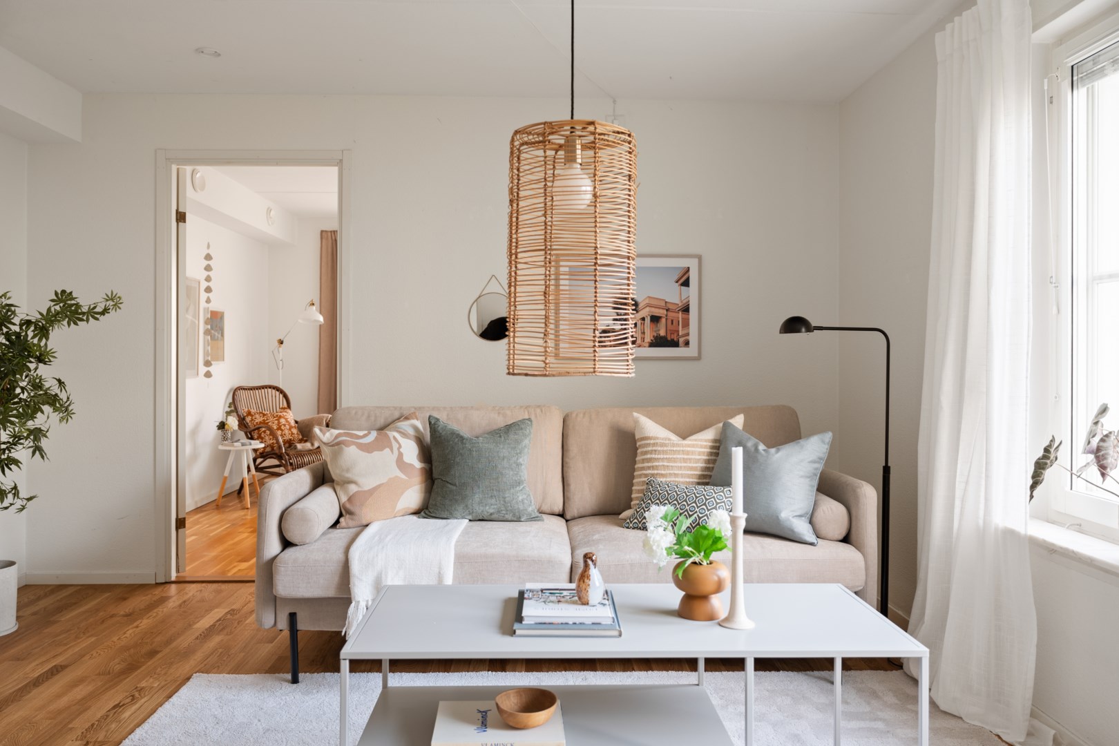 Bostadsbild från Ängsbacken 6, Såld i Björknäs, Nacka