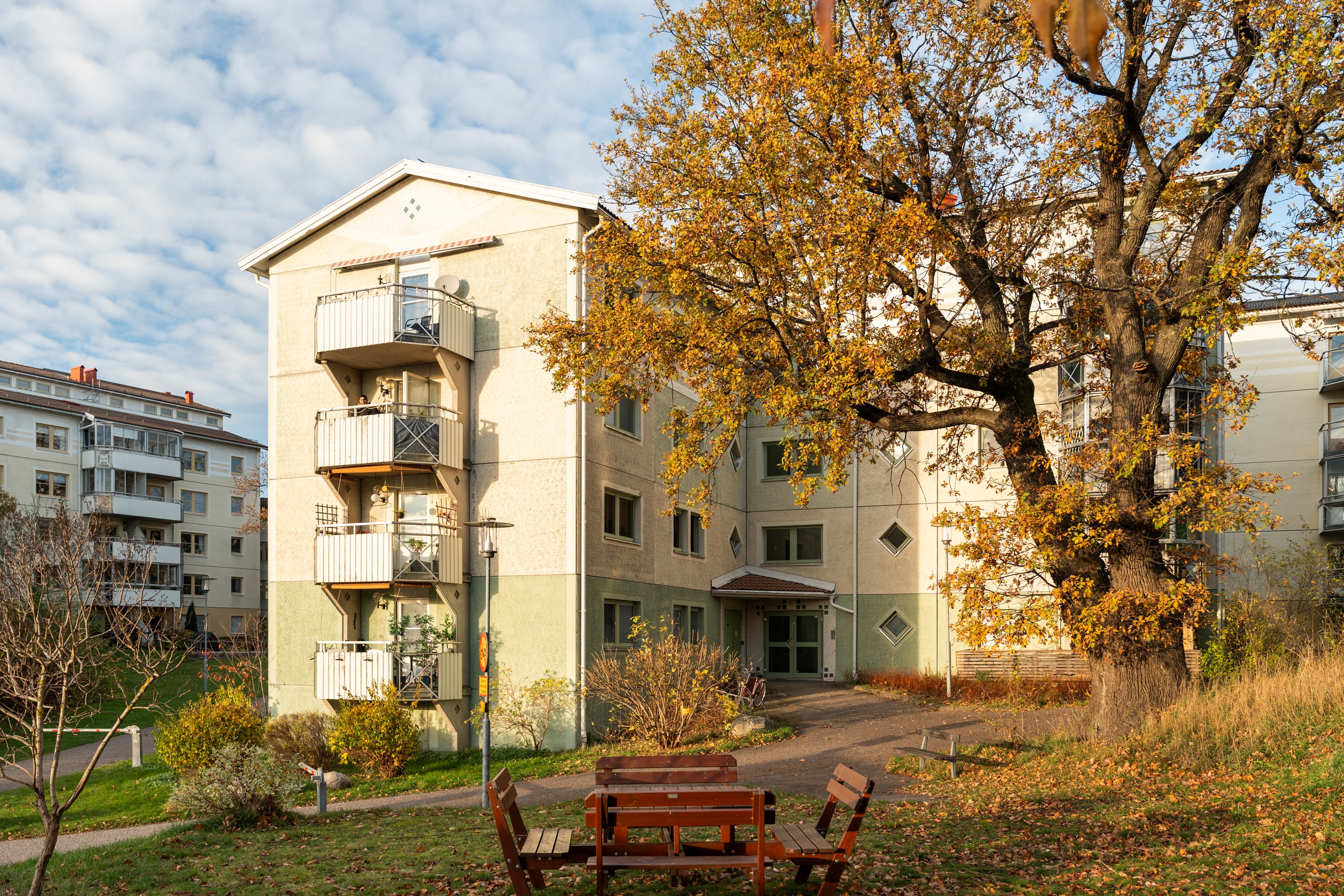 Bostadsbild från Ängsbacken 6, Såld i Björknäs, Nacka
