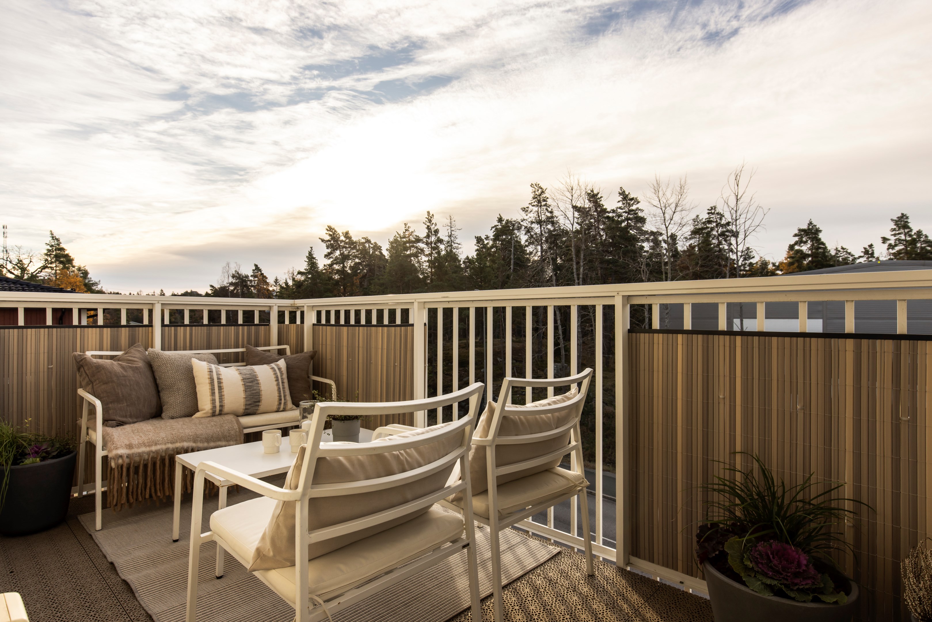 Bostadsbild från Tollare Ängsväg 28, Såld i Tollare, Nacka