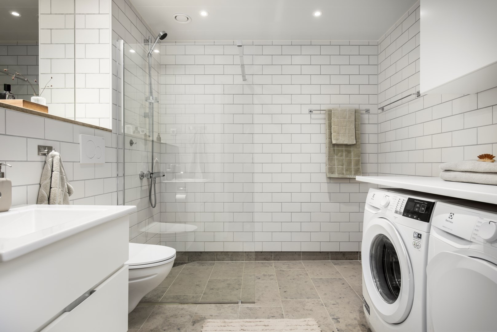 Bostadsbild från Tollare Ängsväg 28, Såld i Tollare, Nacka