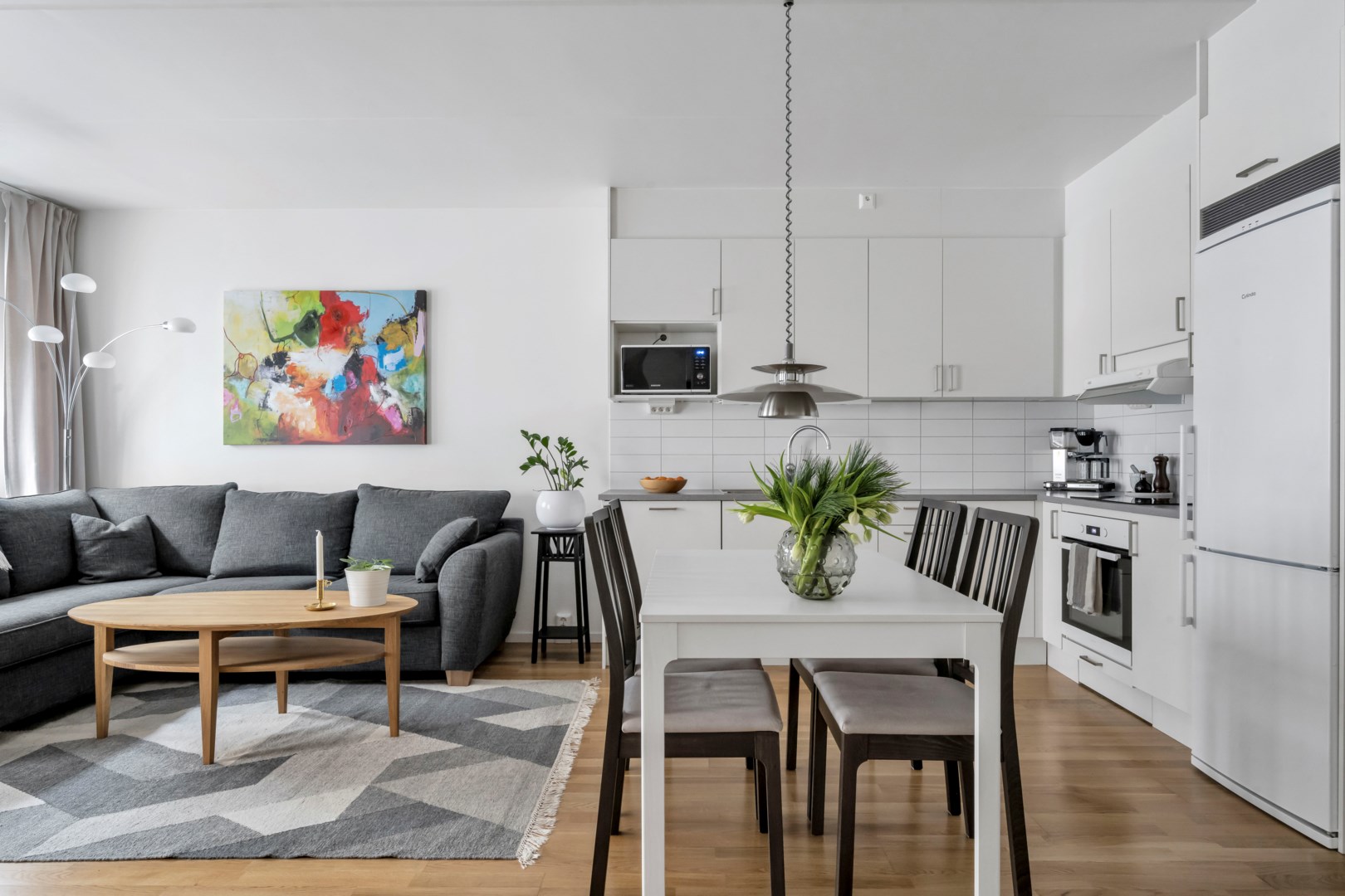 Bostadsbild från Råbyvägen 41, Såld i Kvarngärdet, Uppsala