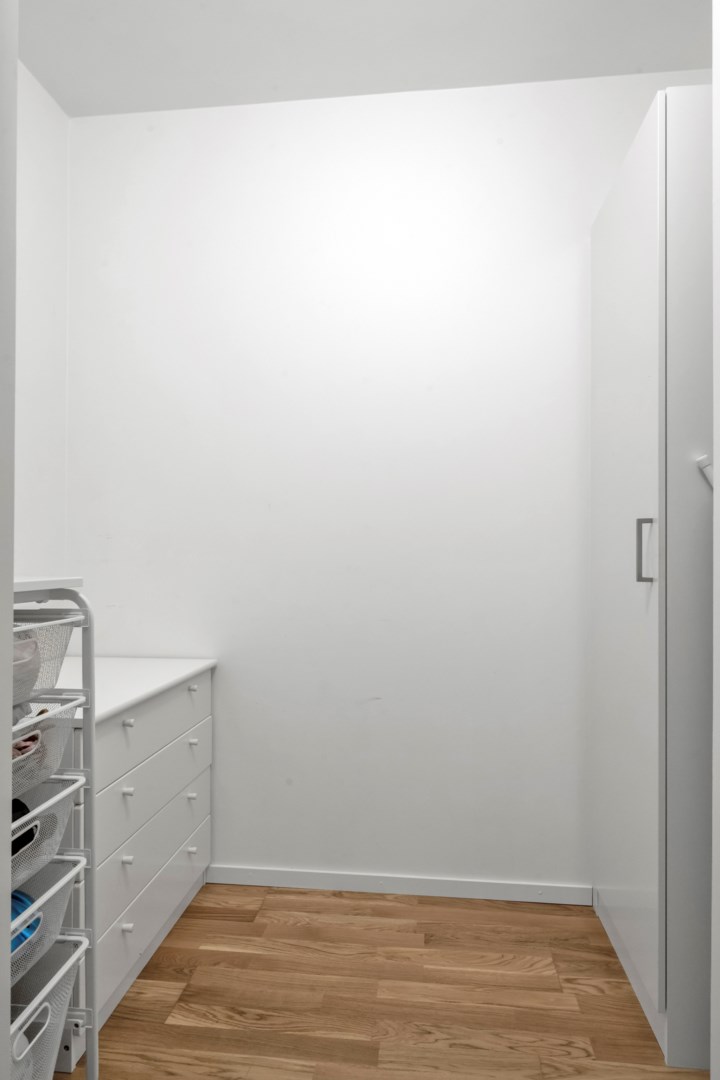 Bostadsbild från Råbyvägen 41, Såld i Kvarngärdet, Uppsala