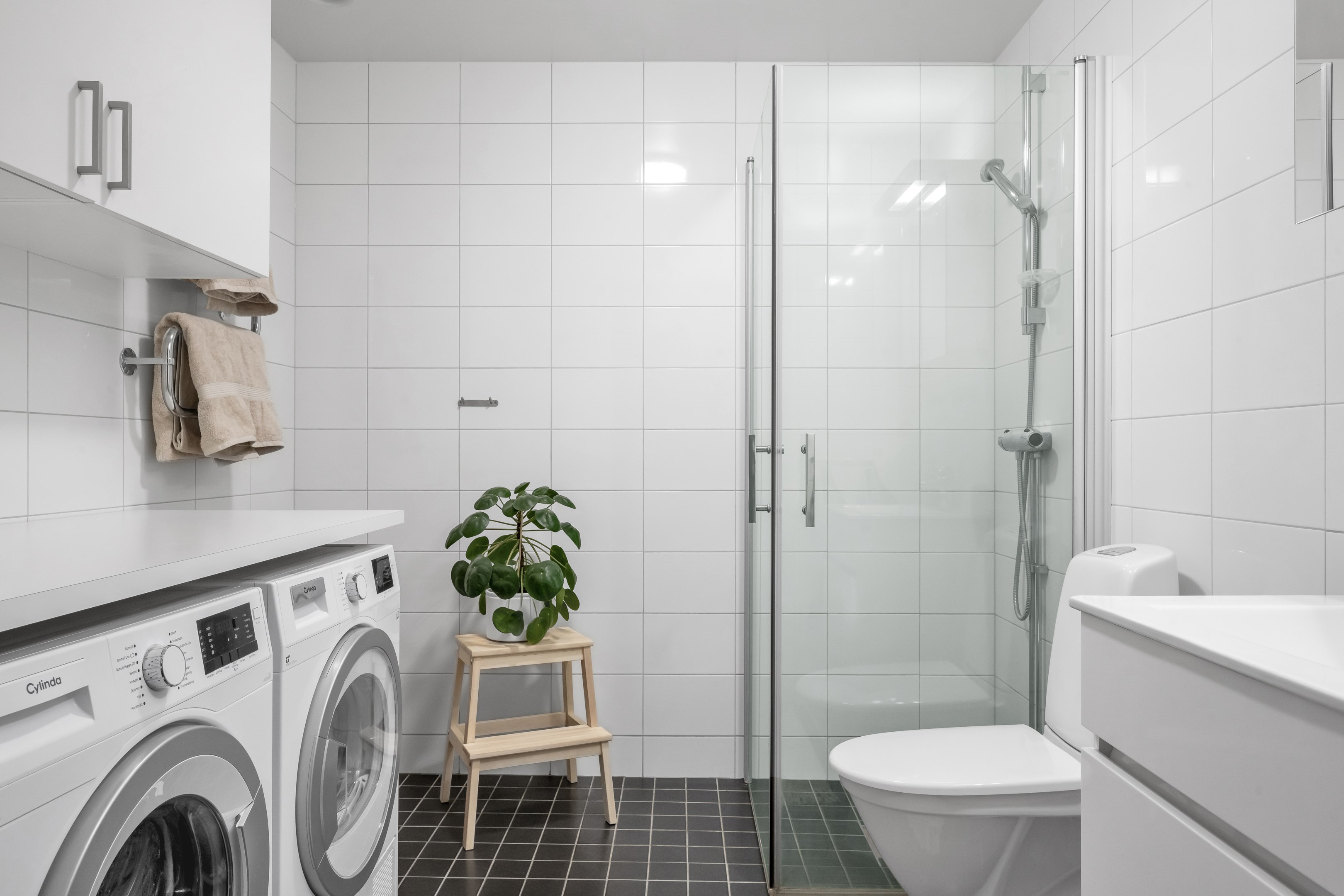 Bostadsbild från Råbyvägen 41, Såld i Kvarngärdet, Uppsala