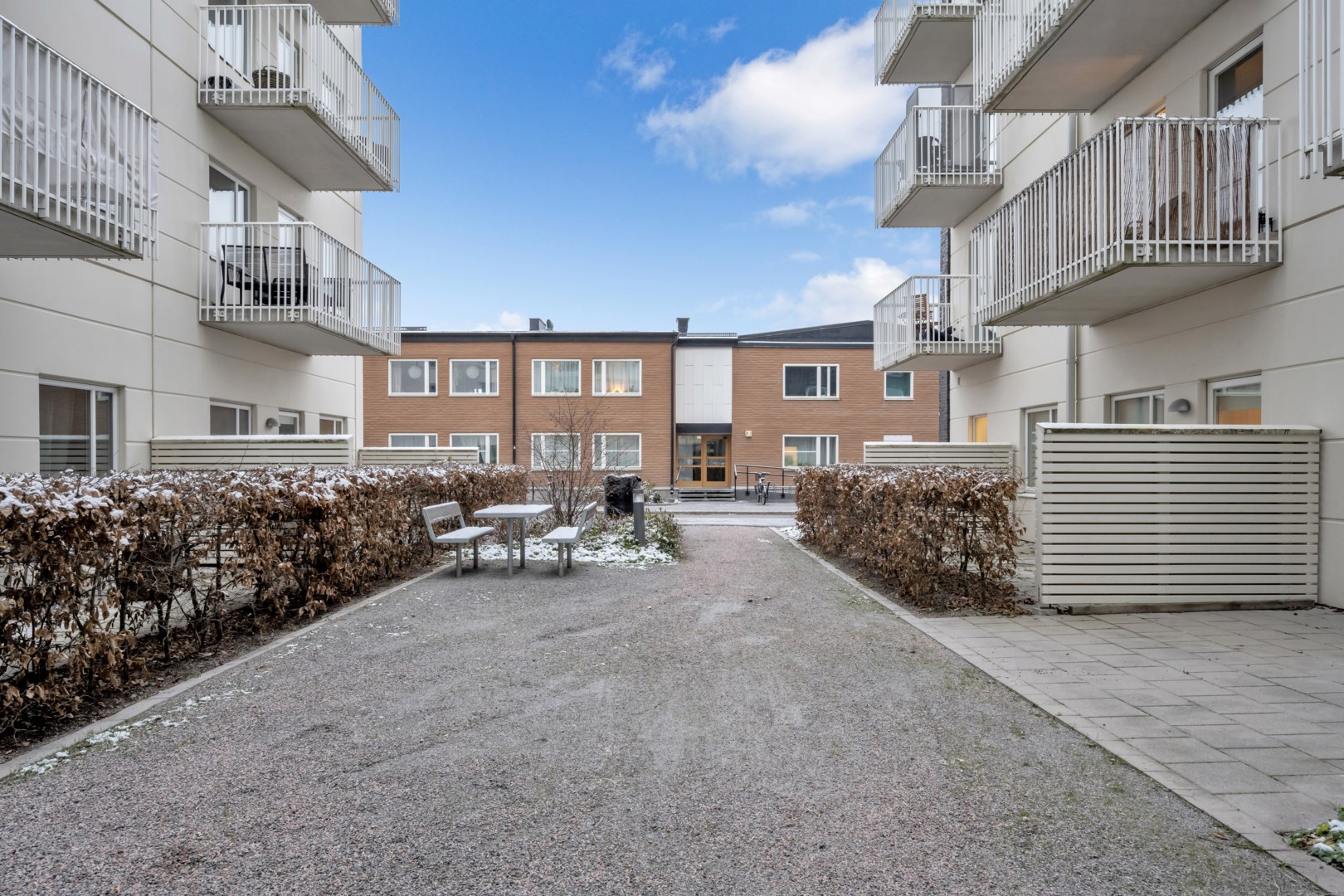 Bostadsbild från Råbyvägen 41, Såld i Kvarngärdet, Uppsala