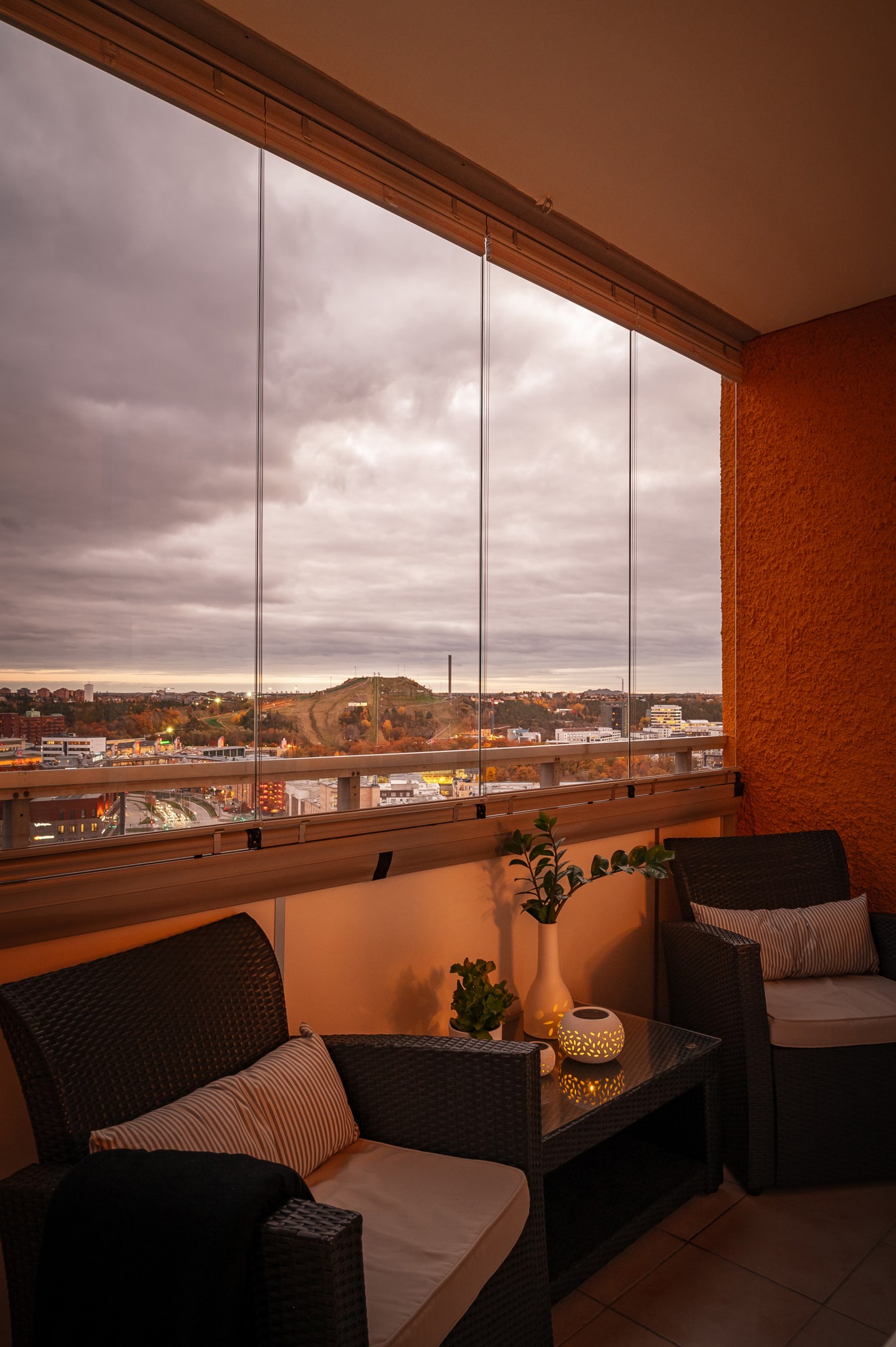 Bostadsbild från Henriksdalsringen 65, Såld i Henriksdalsberget, Nacka