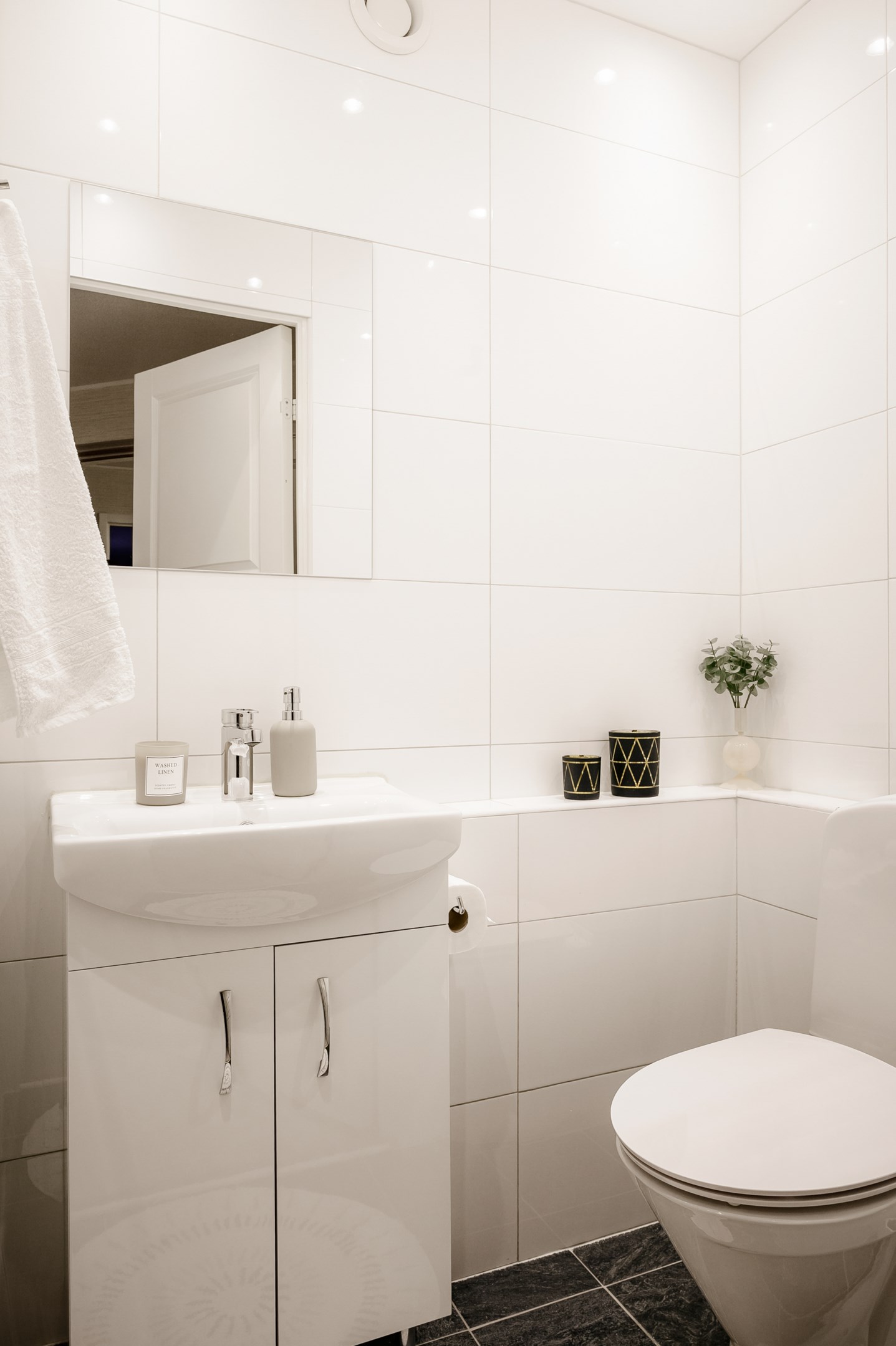 Bostadsbild från Henriksdalsringen 65, Såld i Henriksdalsberget, Nacka