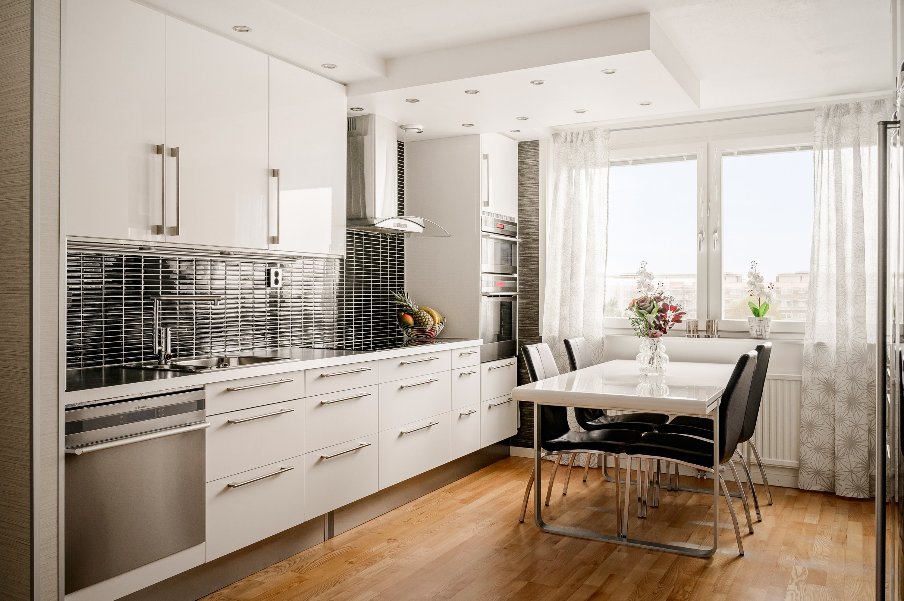 Bostadsbild från Henriksdalsringen 65, Såld i Henriksdalsberget, Nacka