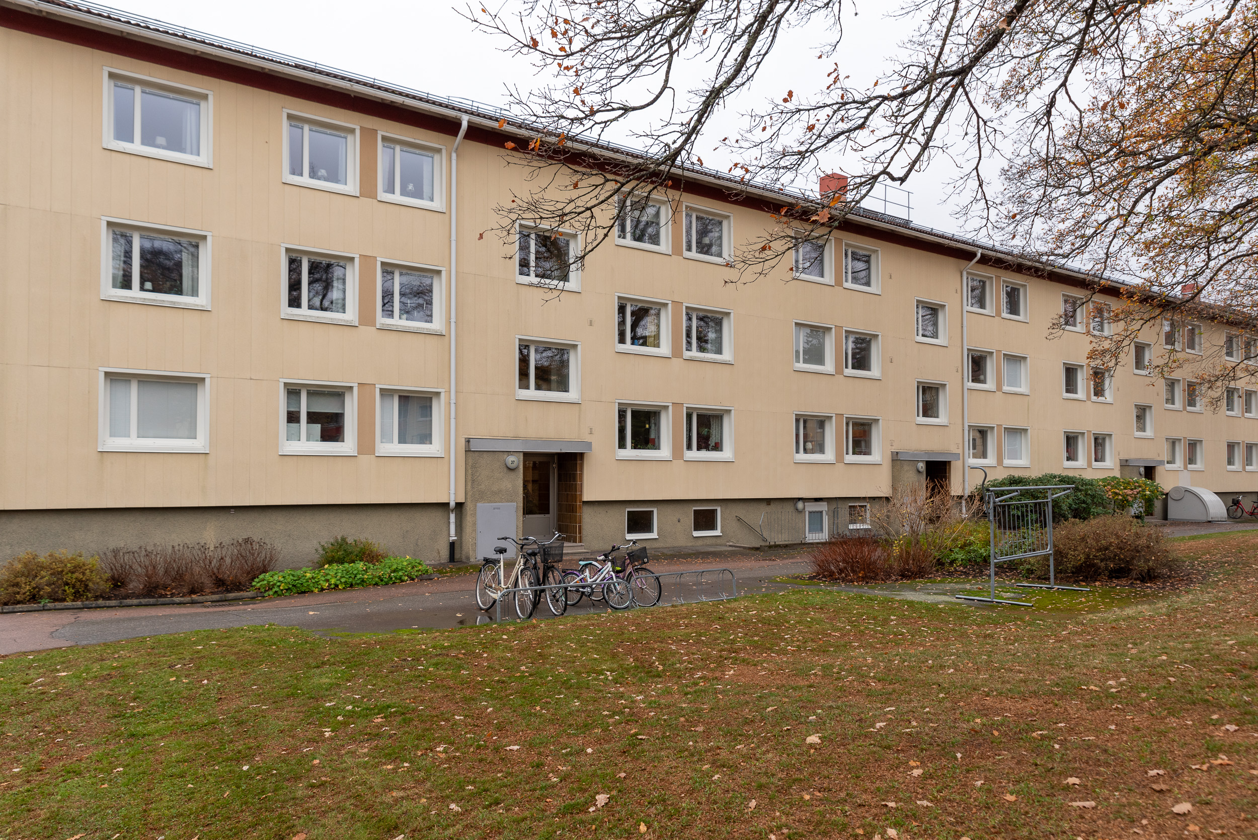 Bostadsbild från Kaserngatan 37, Såld i Viksäng, Västerås