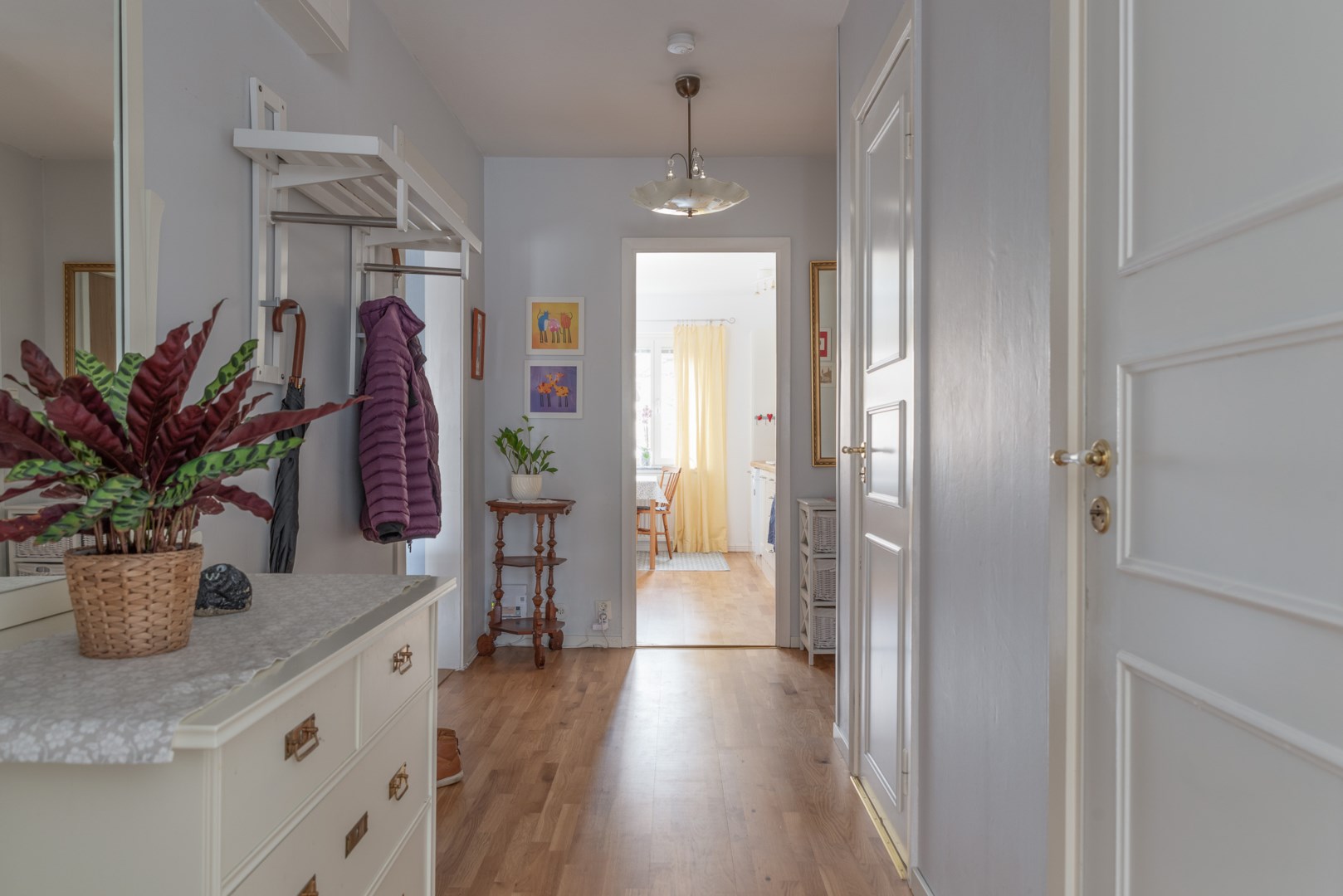 Bostadsbild från Kaserngatan 37, Såld i Viksäng, Västerås