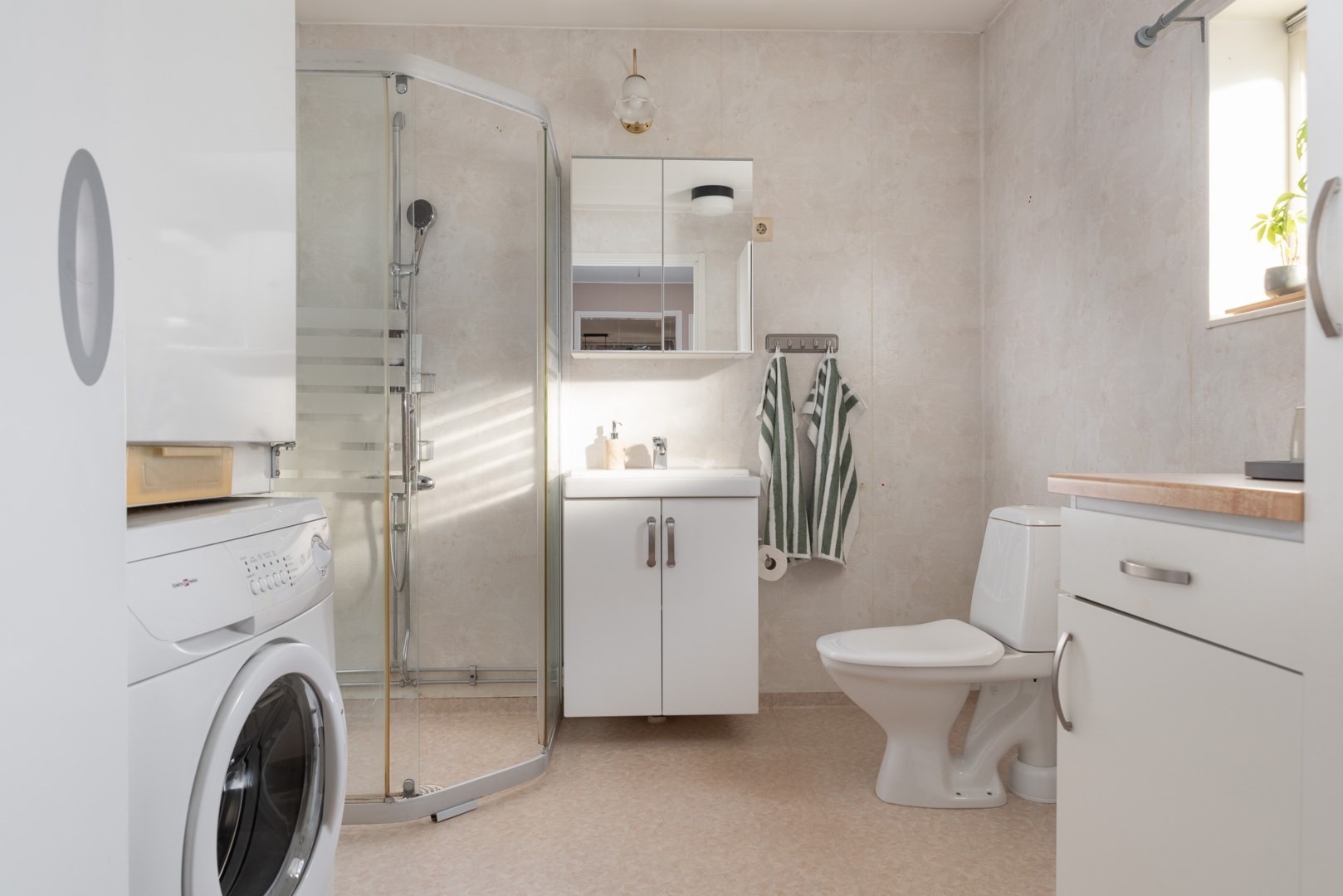 Bostadsbild från Skälbygatan 198, Såld i Skälby, Västerås