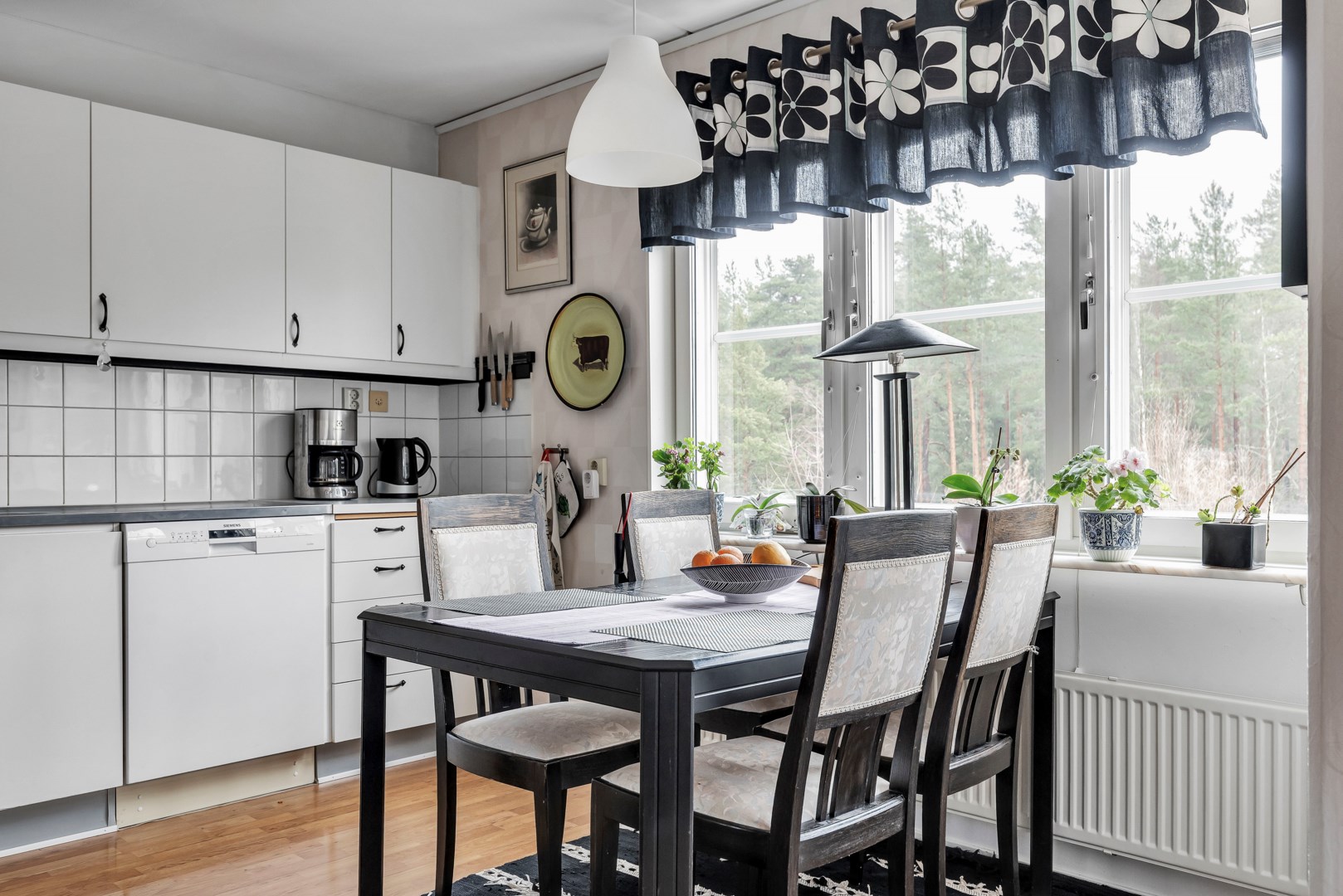 Bostadsbild från Västgötaresan 93, Kommande i Sävja, Uppsala