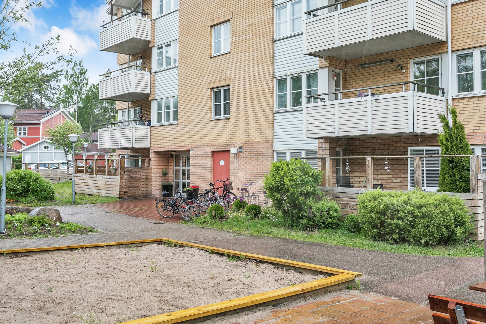Bostadsbild från Västgötaresan 93, Kommande i Sävja, Uppsala