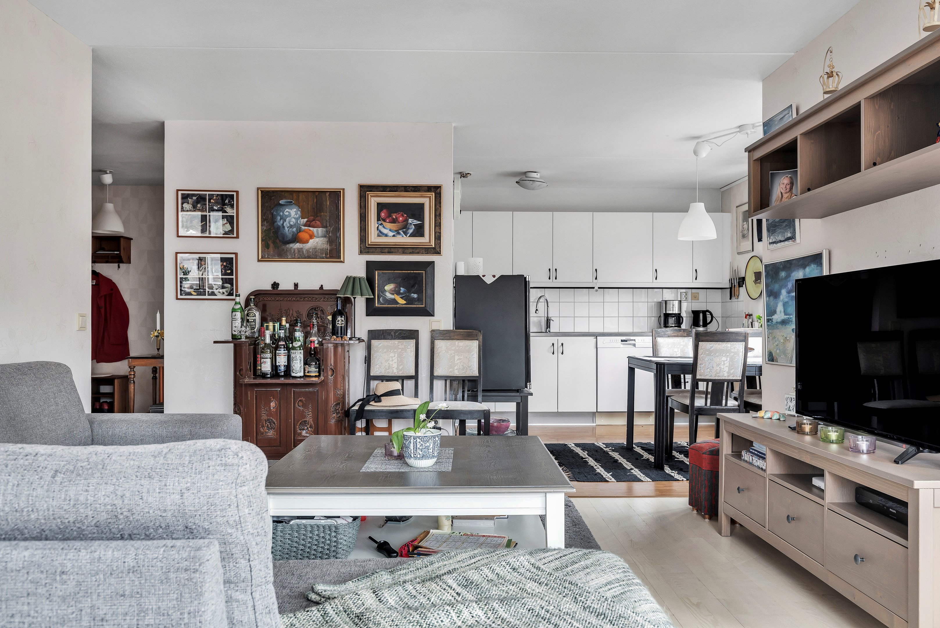 Bostadsbild från Västgötaresan 93, Kommande i Sävja, Uppsala