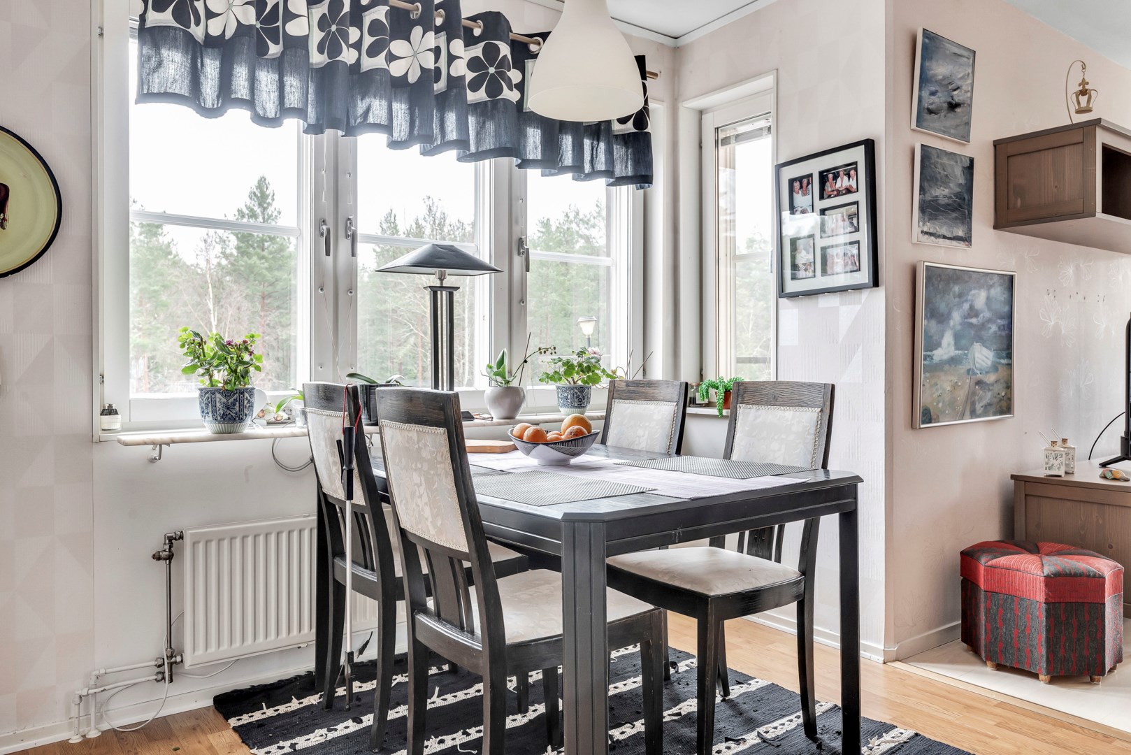 Bostadsbild från Västgötaresan 93, Kommande i Sävja, Uppsala