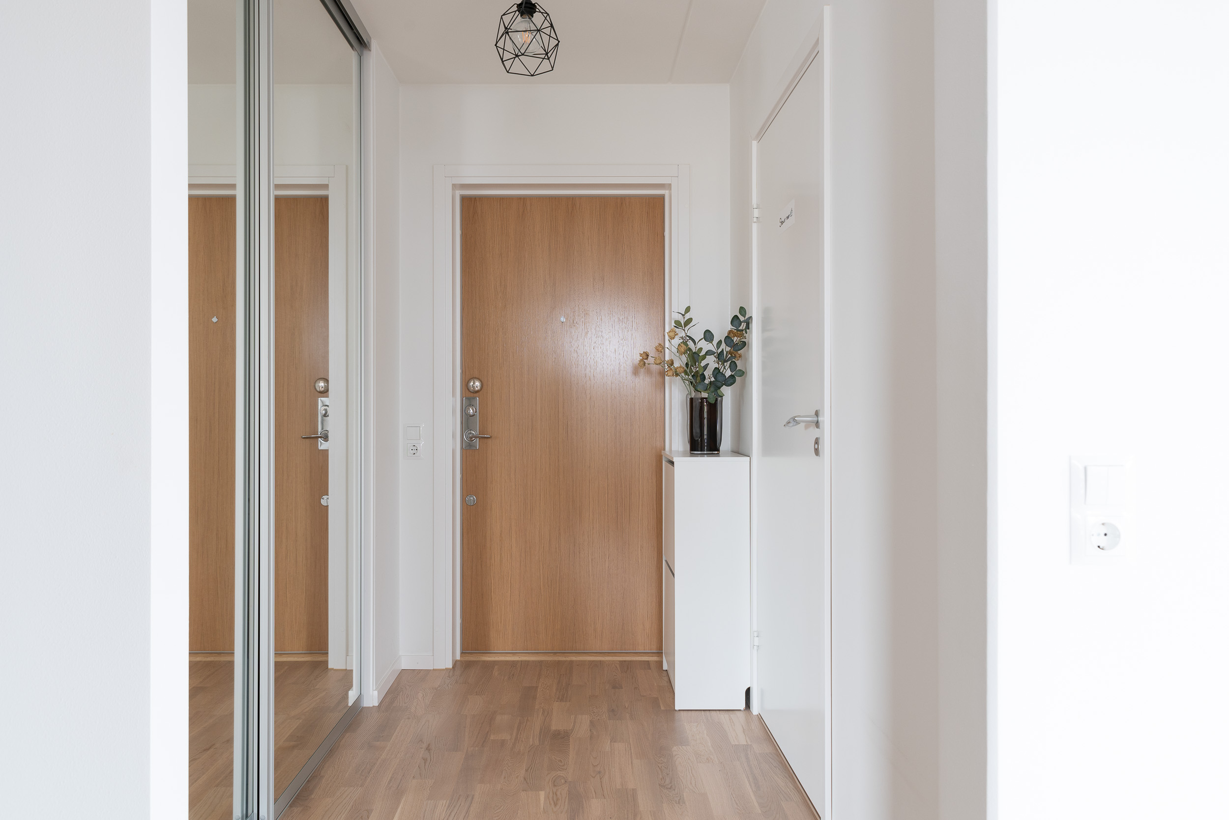 Bostadsbild från Poseidongatan 13, Till salu i Öster Mälarstrand, Västerås