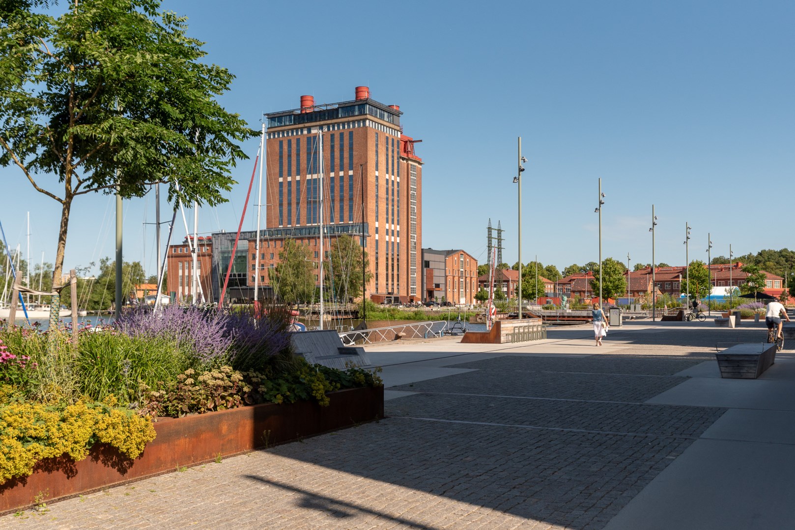 Bostadsbild från Poseidongatan 13, Till salu i Öster Mälarstrand, Västerås