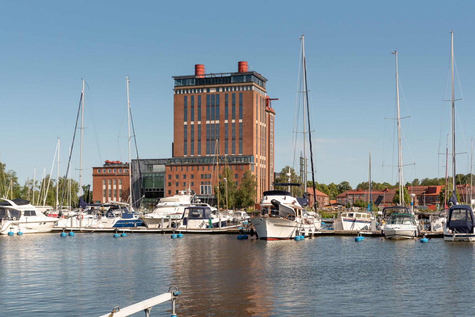 Bostadsbild från Poseidongatan 13, Till salu i Öster Mälarstrand, Västerås