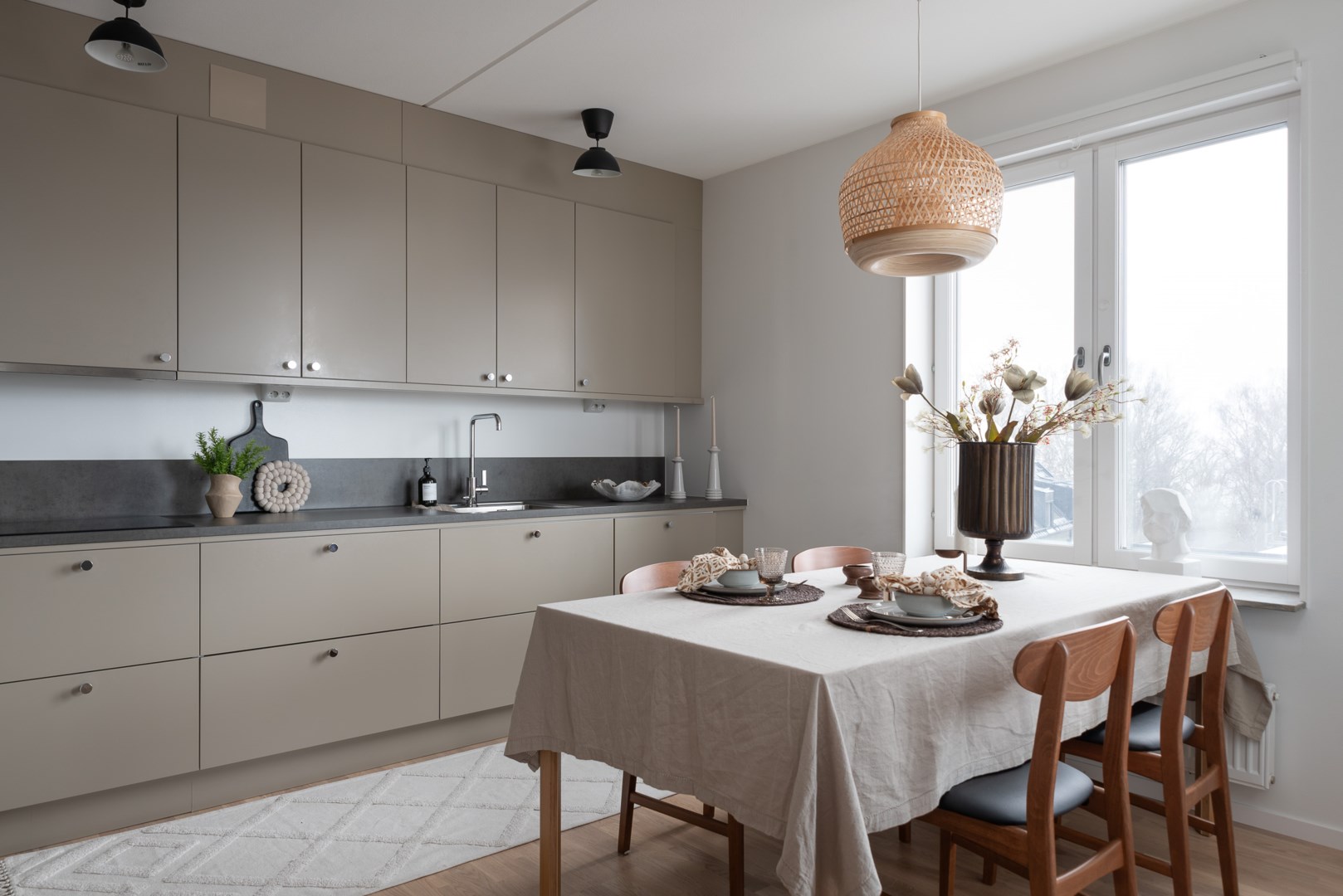 Bostadsbild från Poseidongatan 13, Till salu i Öster Mälarstrand, Västerås