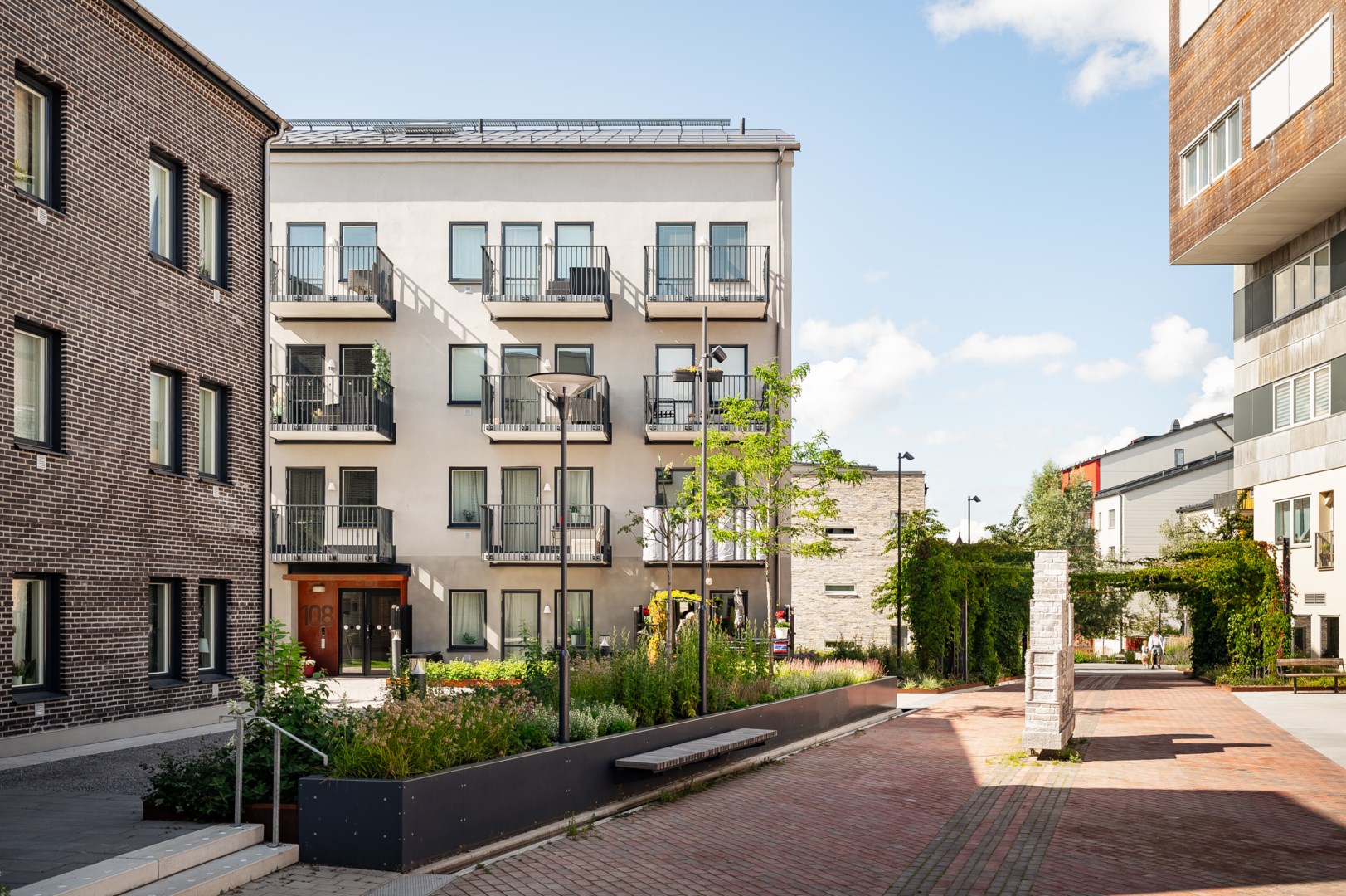 Promenadstråk ned till hamnen.