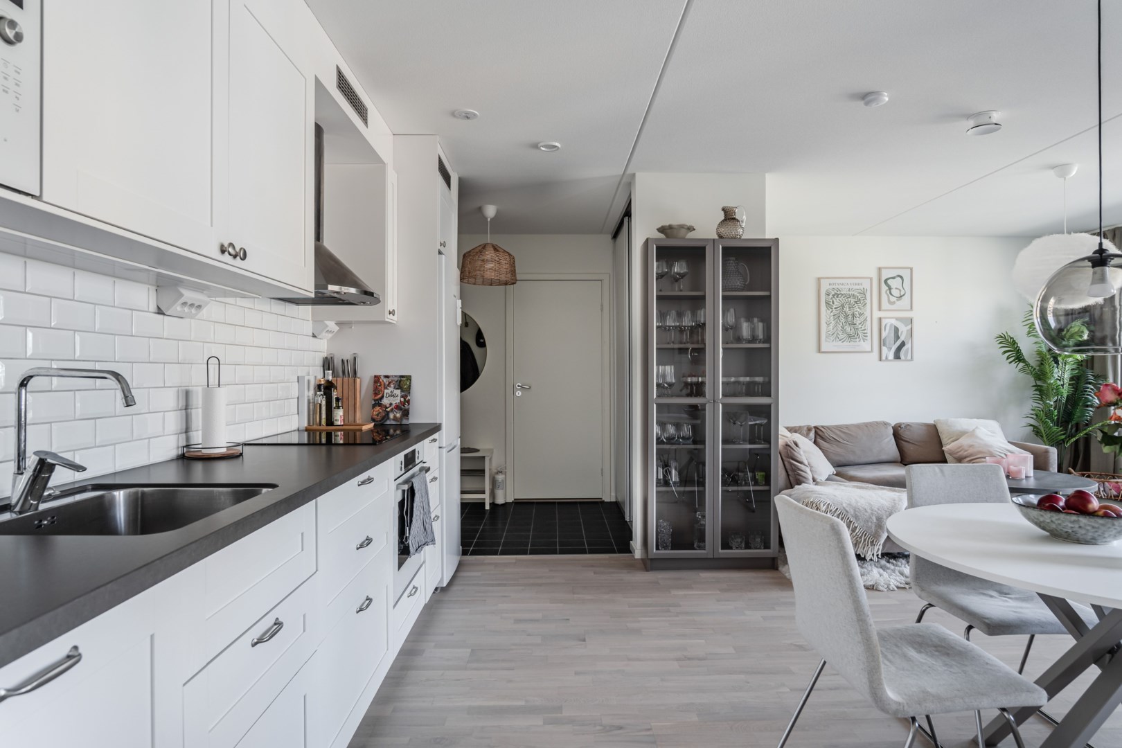 Bostadsbild från Portalgatan 90, Såld i Kapellgärdet, Uppsala