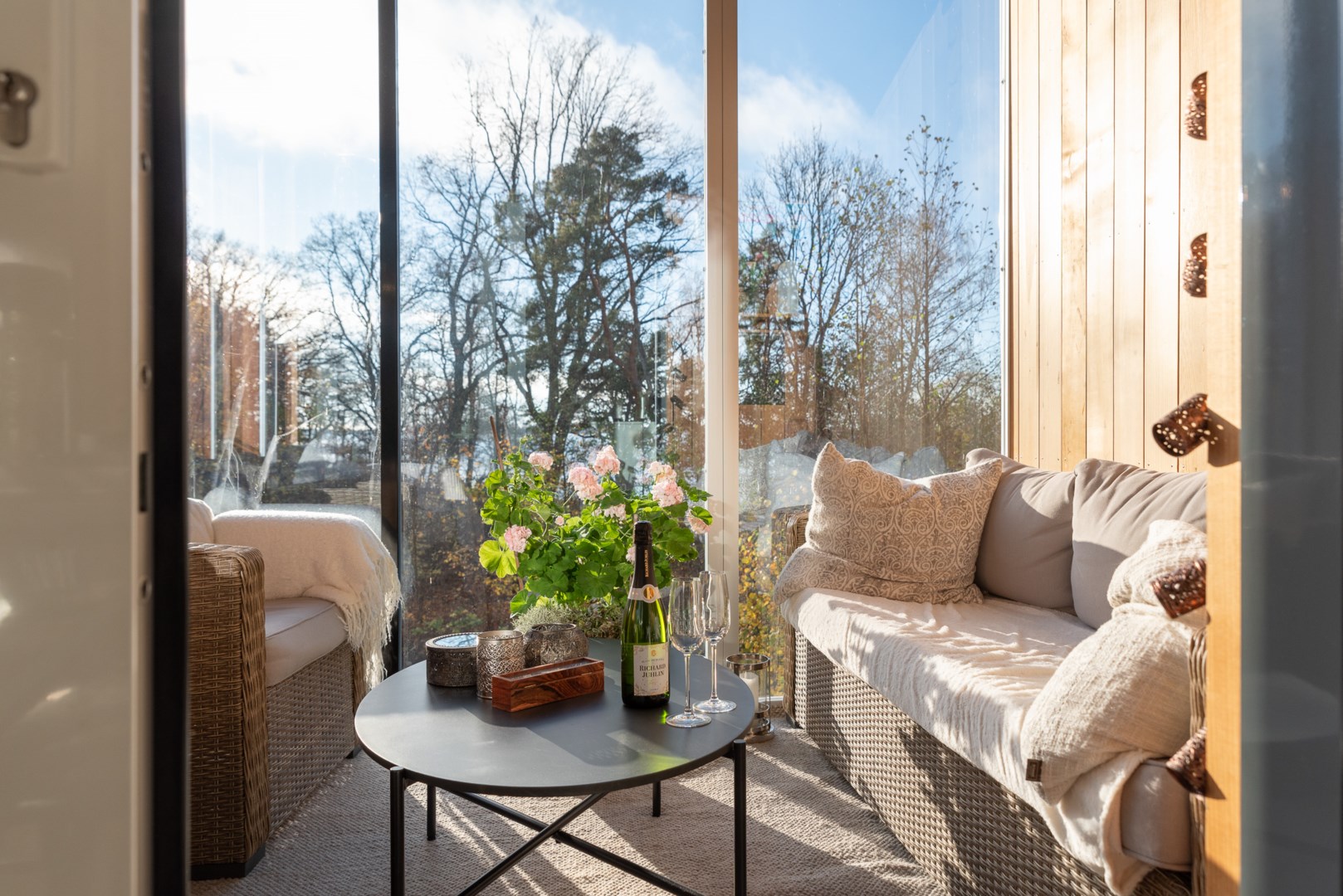 Bostadsbild från Notuddsallén 26, Såld i Öster Mälarstrand, Västerås